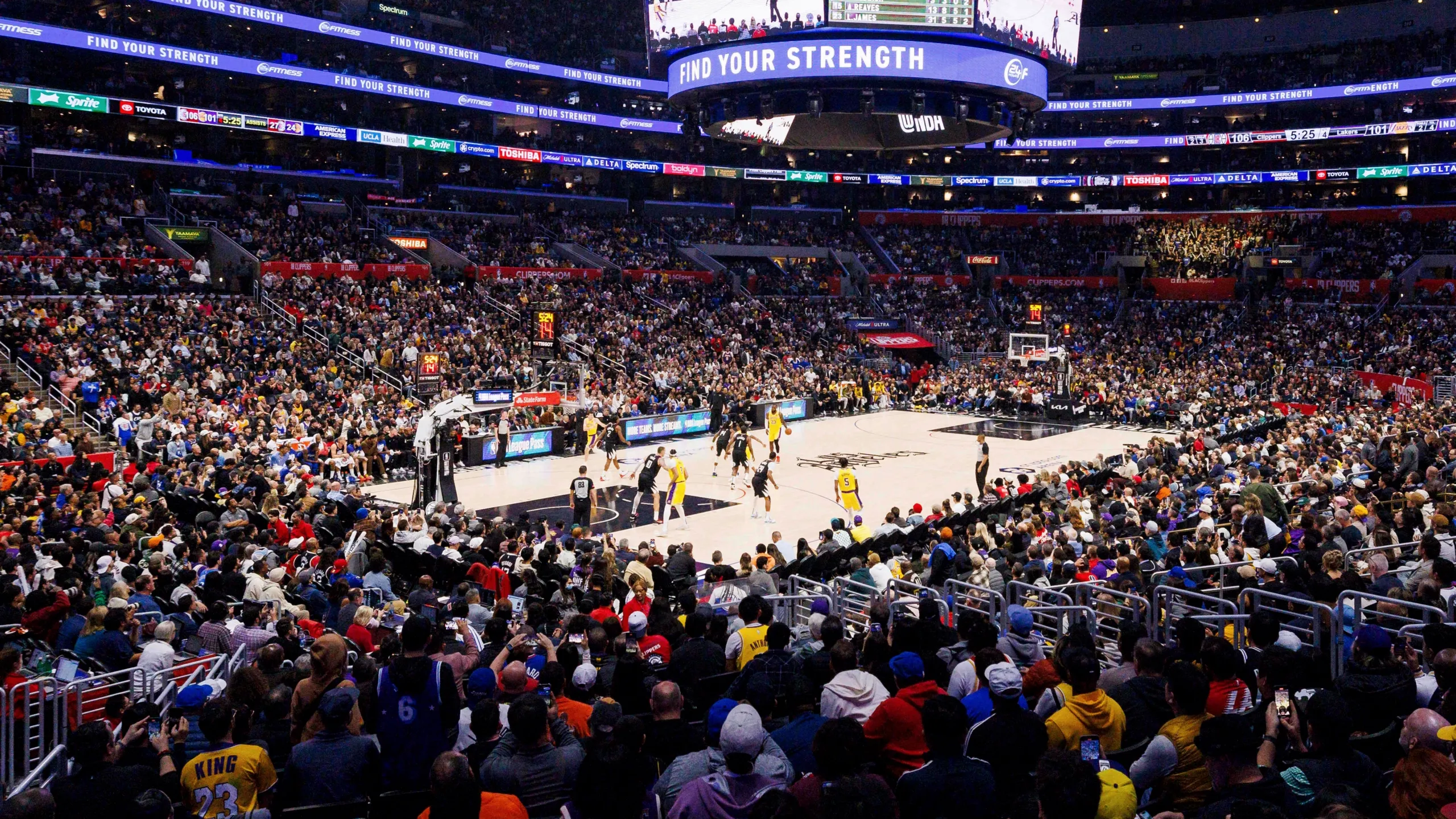 Oklahoma City Thunder x Los Angeles Lakers (Conference Semifinal, Game 3)