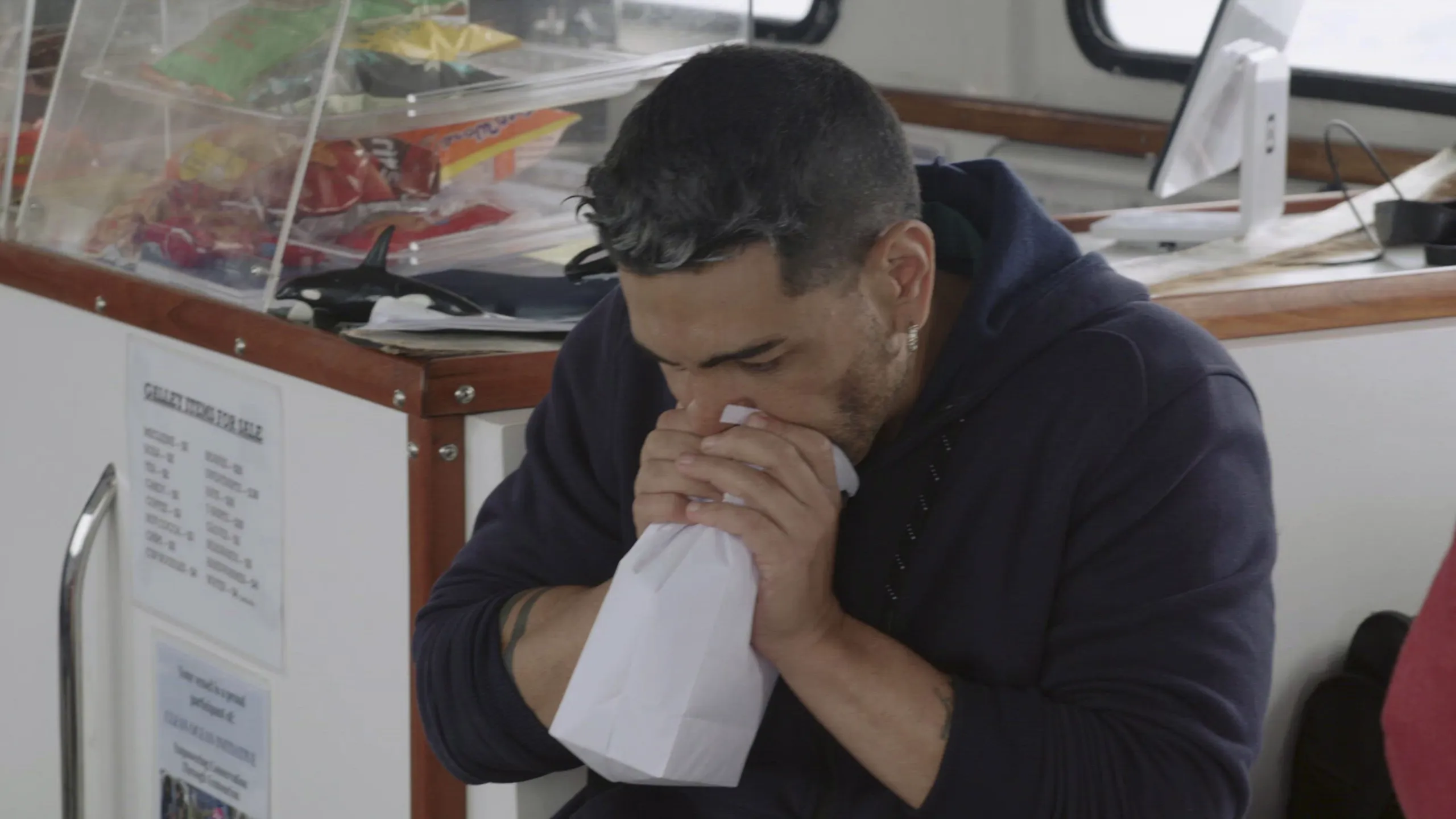 thumbnail - S11:E9 How Deep Is Your Love?