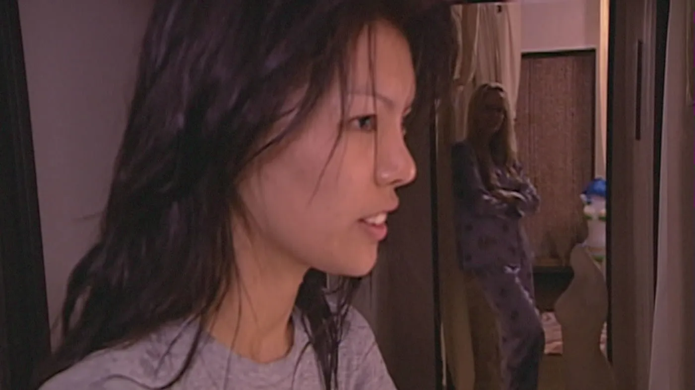 thumbnail - S6:E5 The Girl Who Kissed a Male Model
