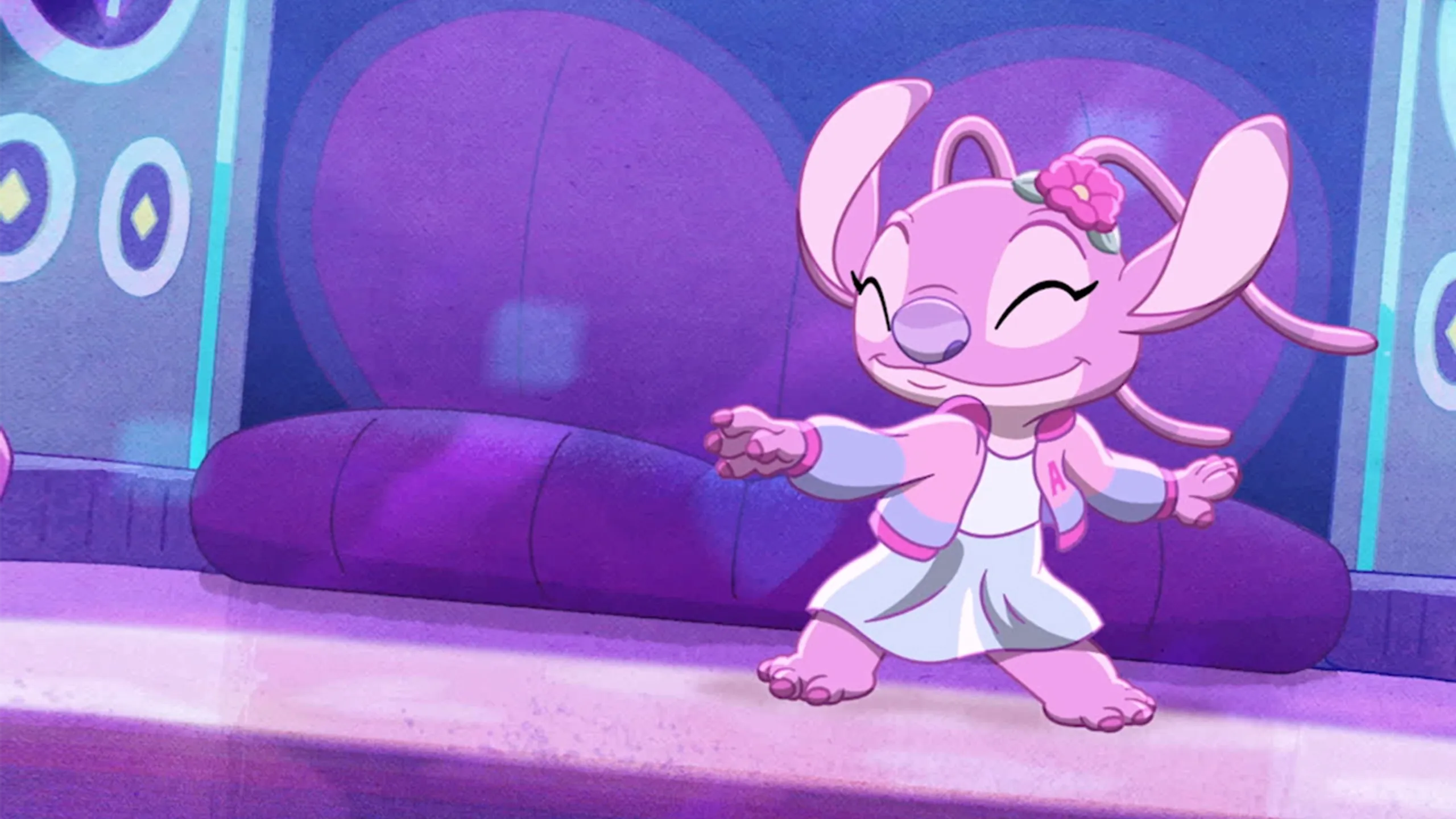 "Glitter Glide" | Angel's Pop Star Party Music Video