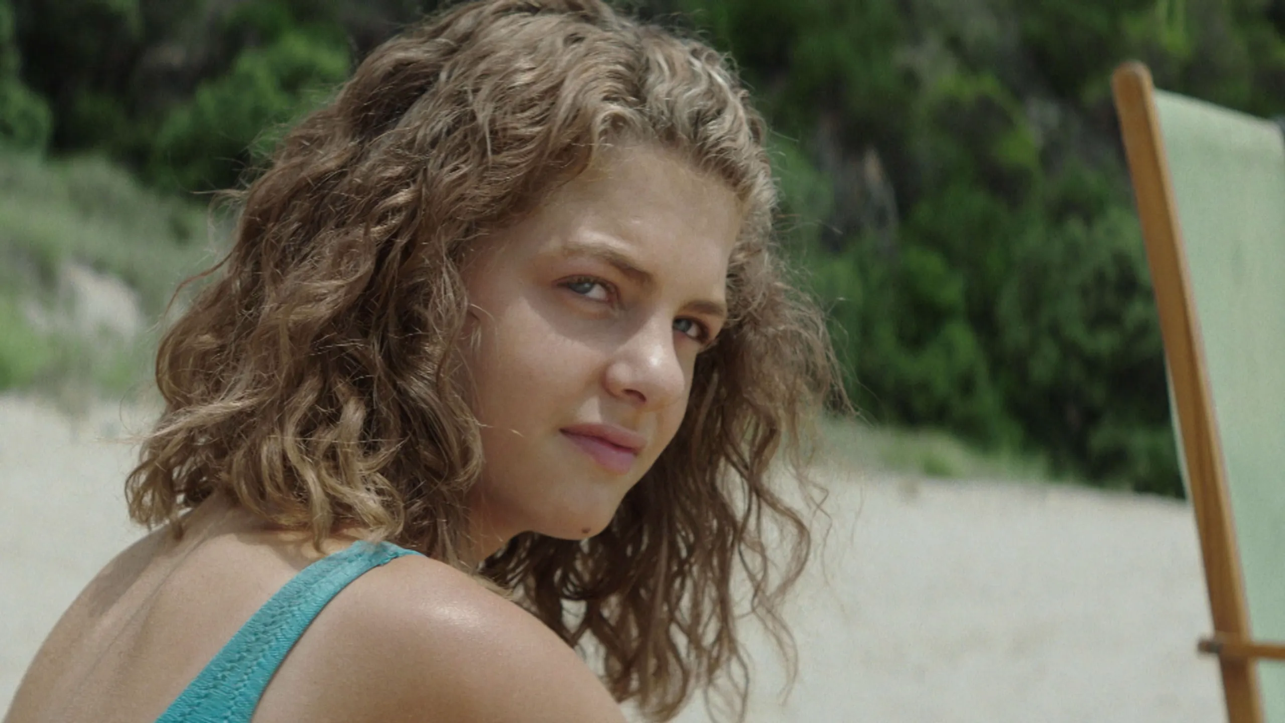 thumbnail - S1:E6 L'isola