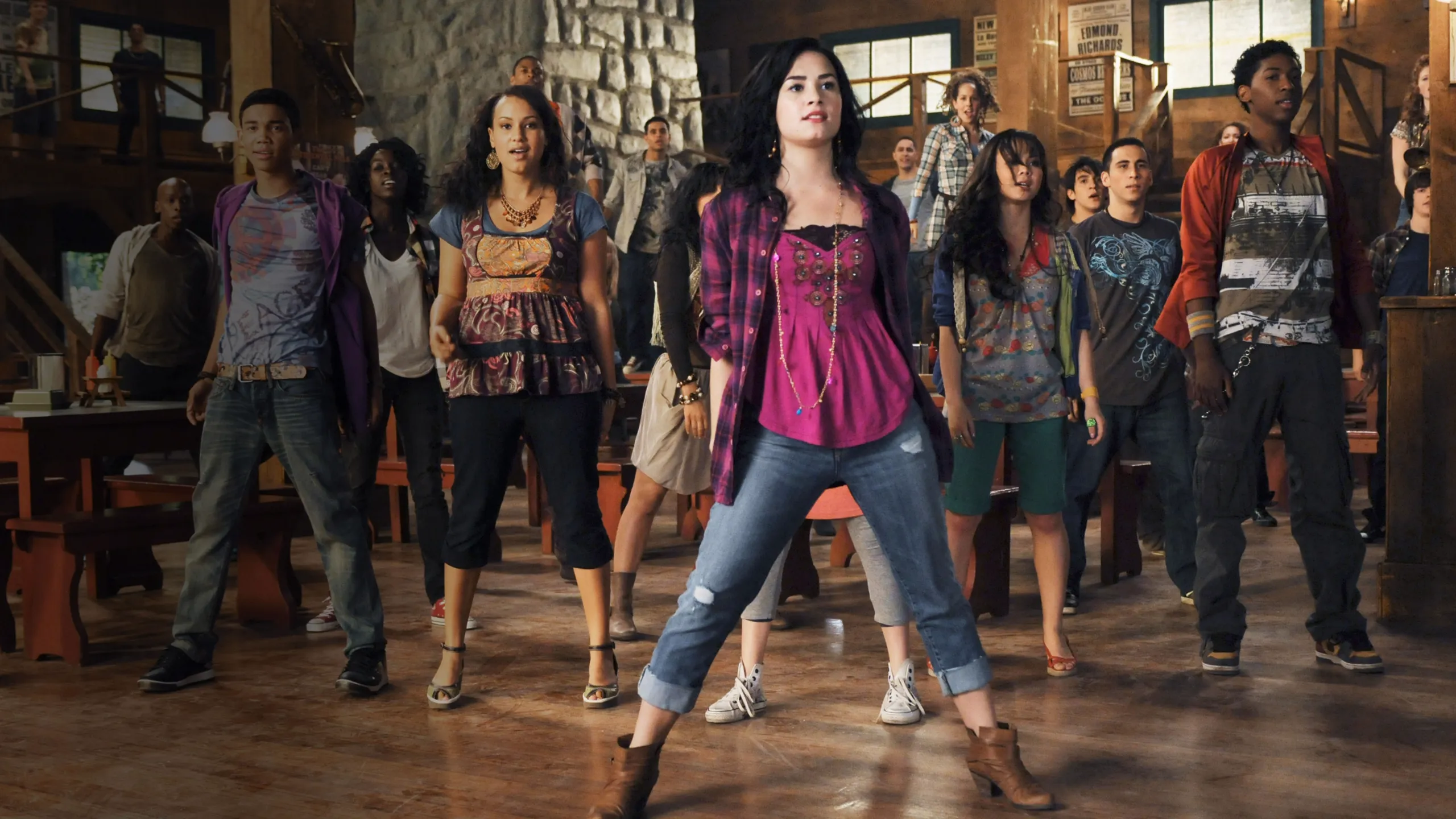 "Can't Back Down" (Sing-Along) | Camp Rock 2: The Final Jam Videoclip