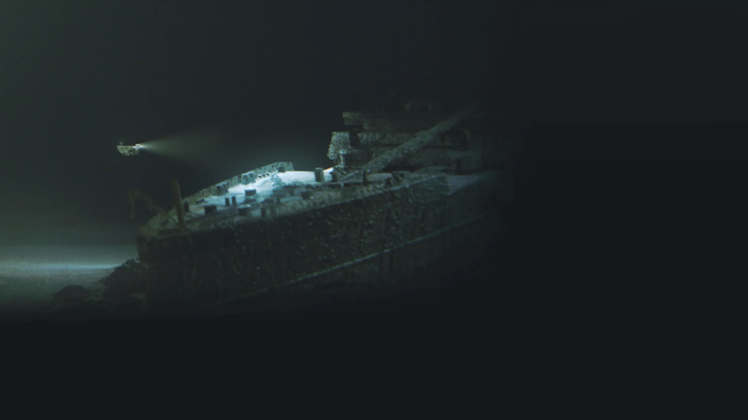 ‪Fatal Dive to the Titanic: Truth and Lies‬