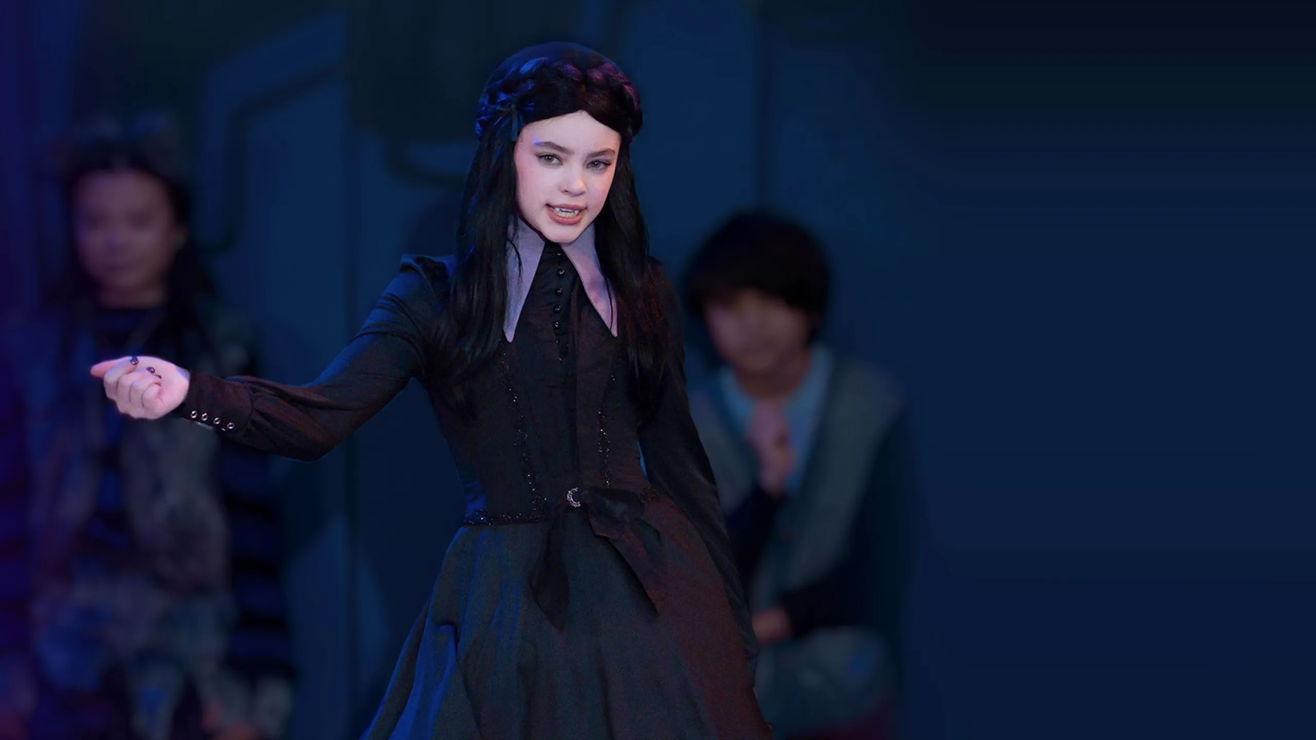‪"Fangfoot Stomp" | Vampirina: Teenage Vampire Music Video‬