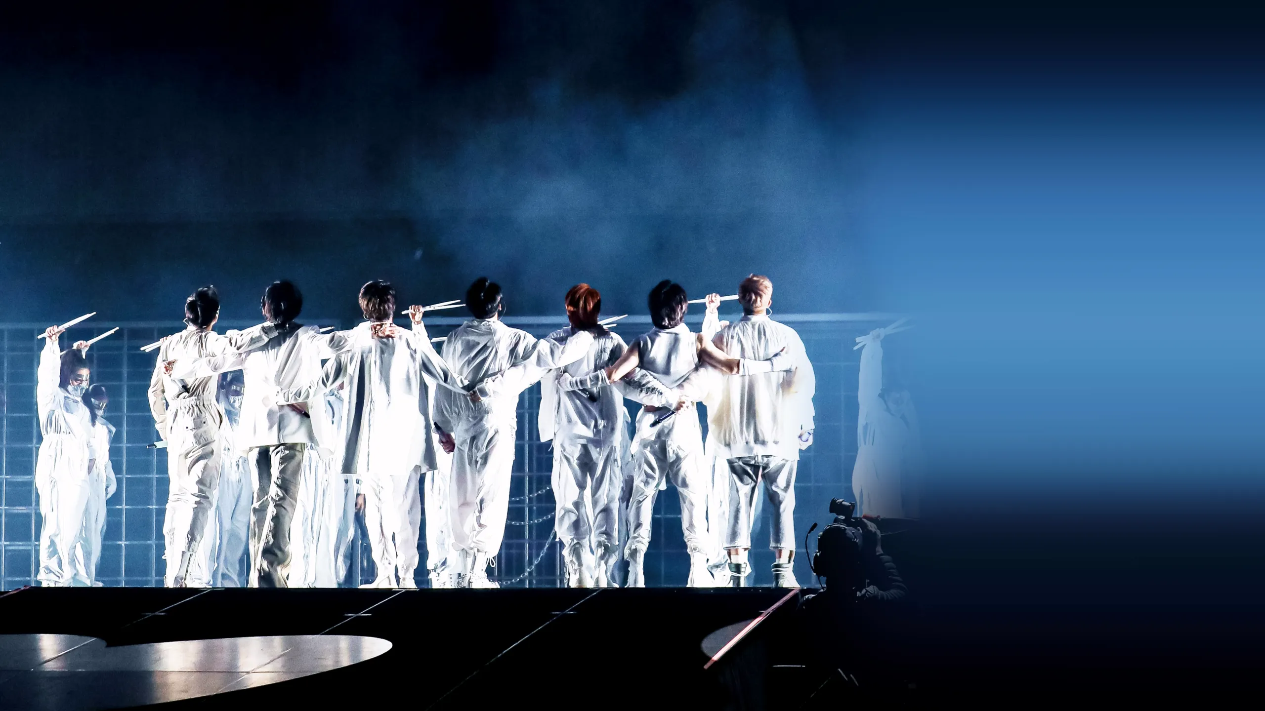 BTS: PERMISSION TO DANCE ON STAGE - LA
