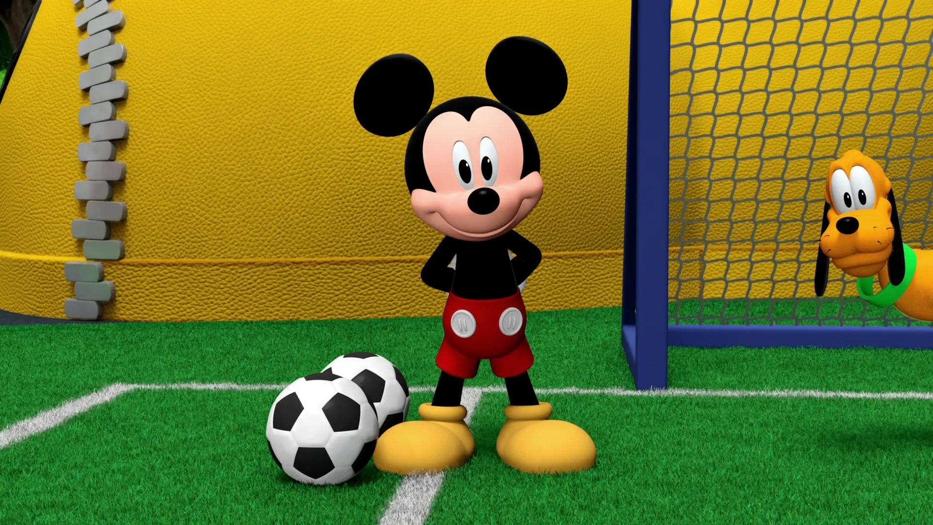thumbnail - S5:E4 Mickey and Minnie Soccer Staring Contest