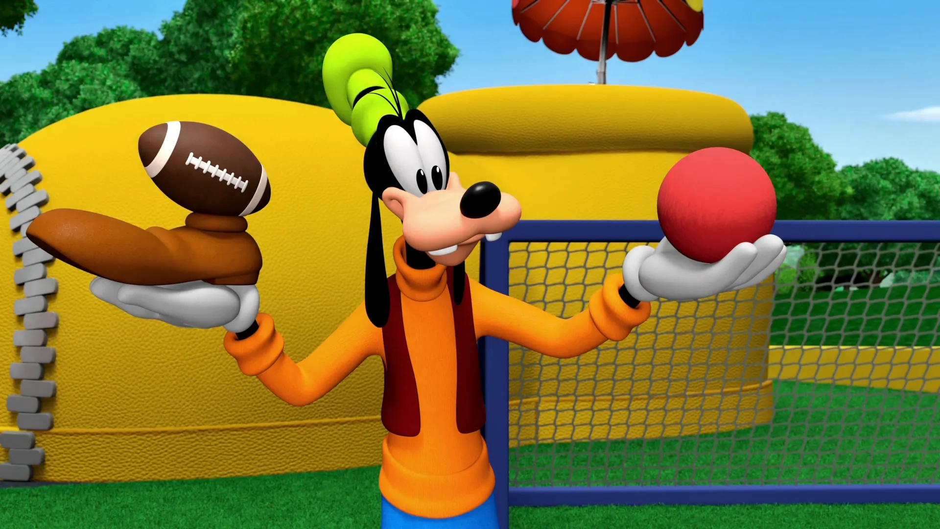 thumbnail - S5:E5 Mickey vs. Minnie: Soccer Goals Challenge
