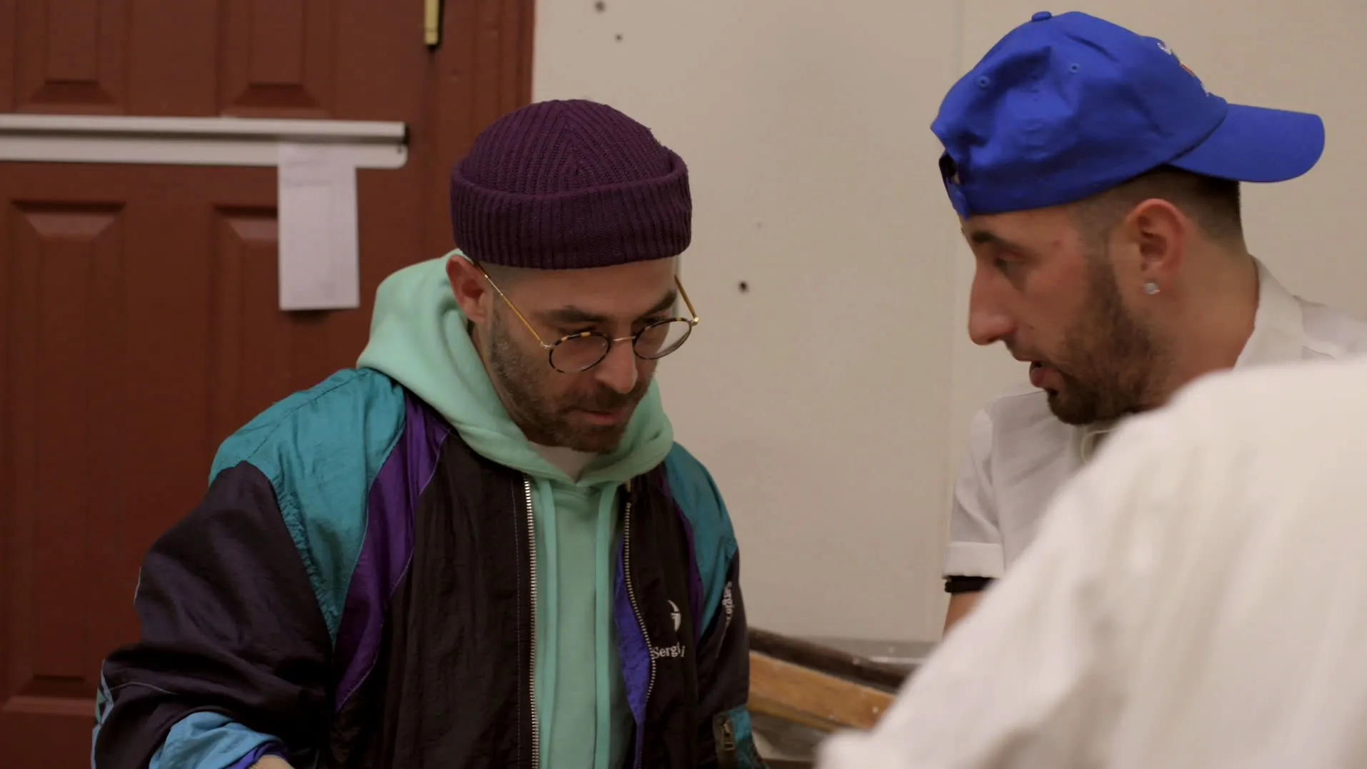 thumbnail - S4:E7 Bronx To Farm Cuisine