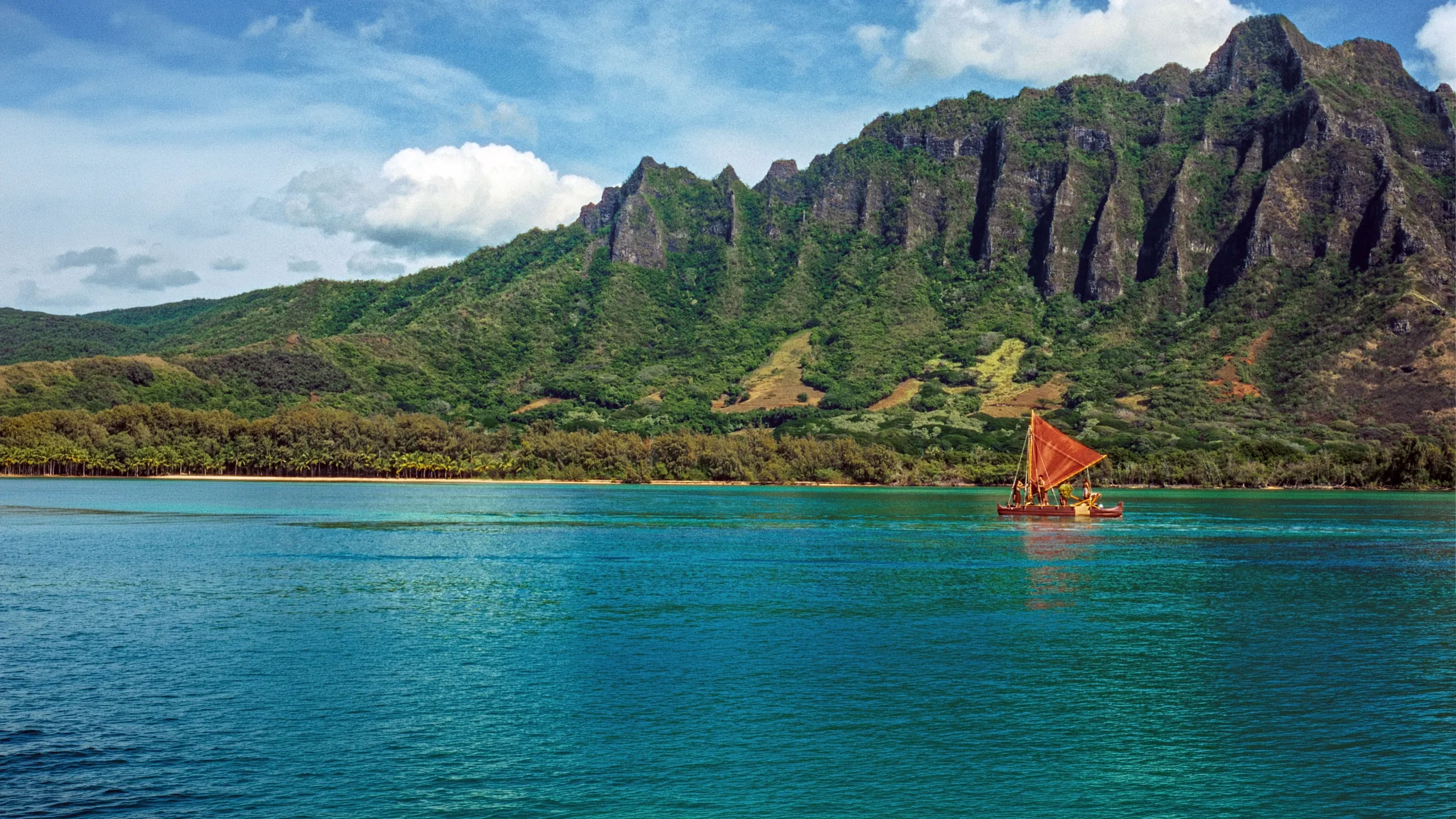 Voyagers: Exploring Pacific Waters