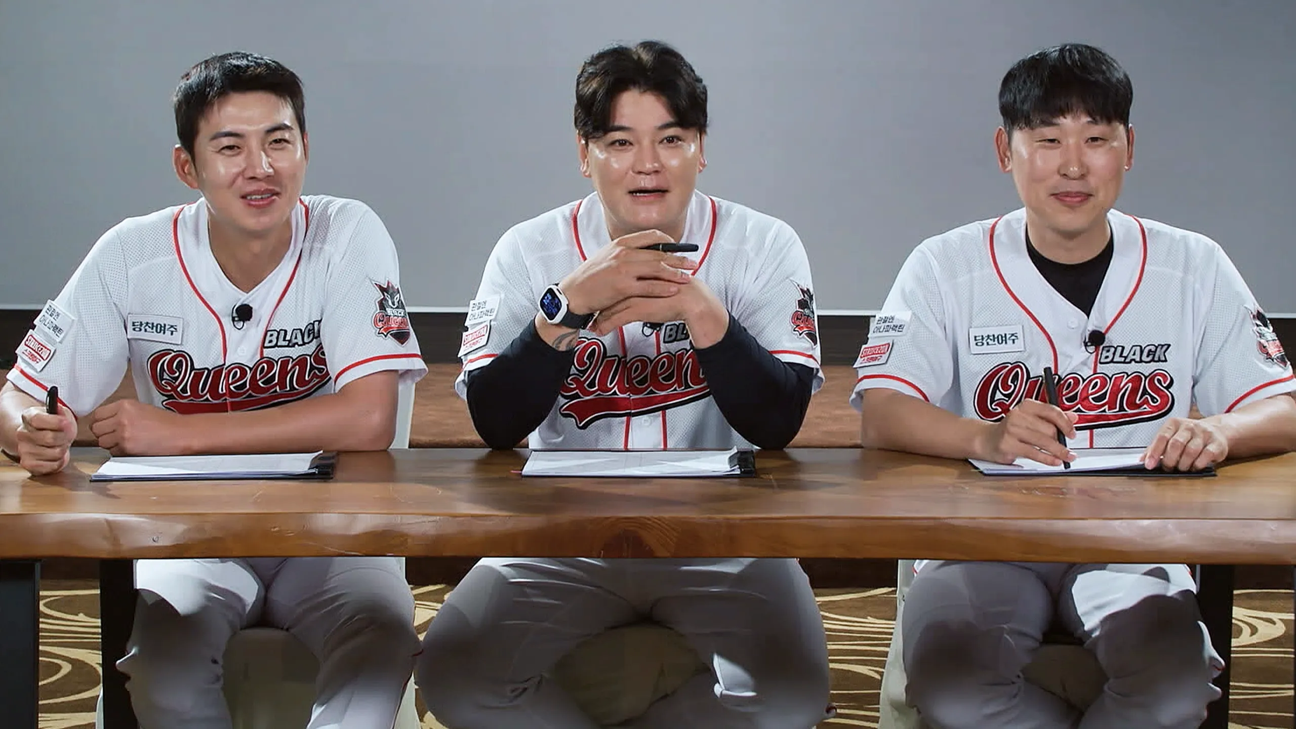 thumbnail - 시즌 2: 1회 야구여왕2 미리보기