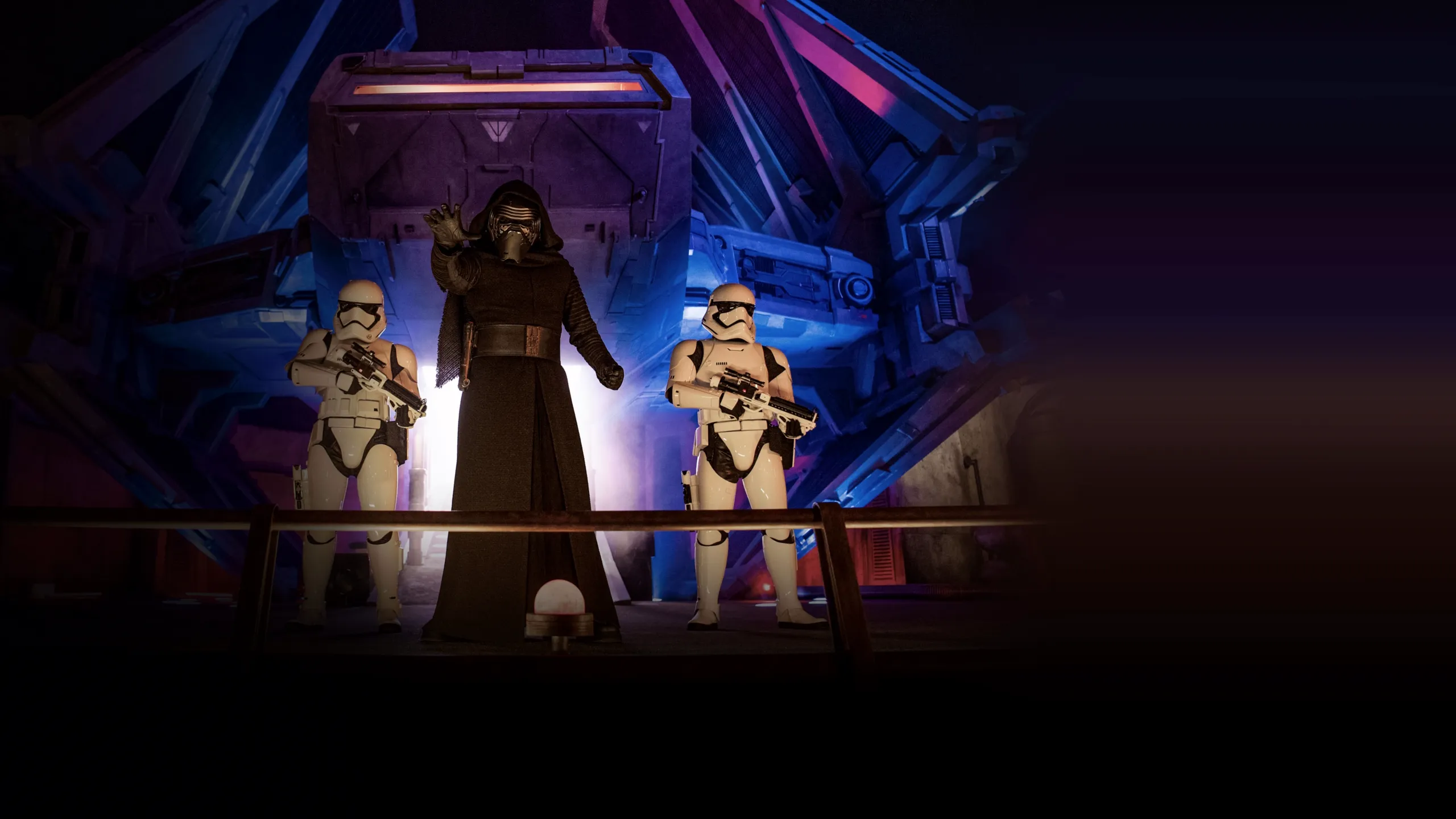 ‪Star Wars: Galaxy’s Edge | Disneyland Resort‬