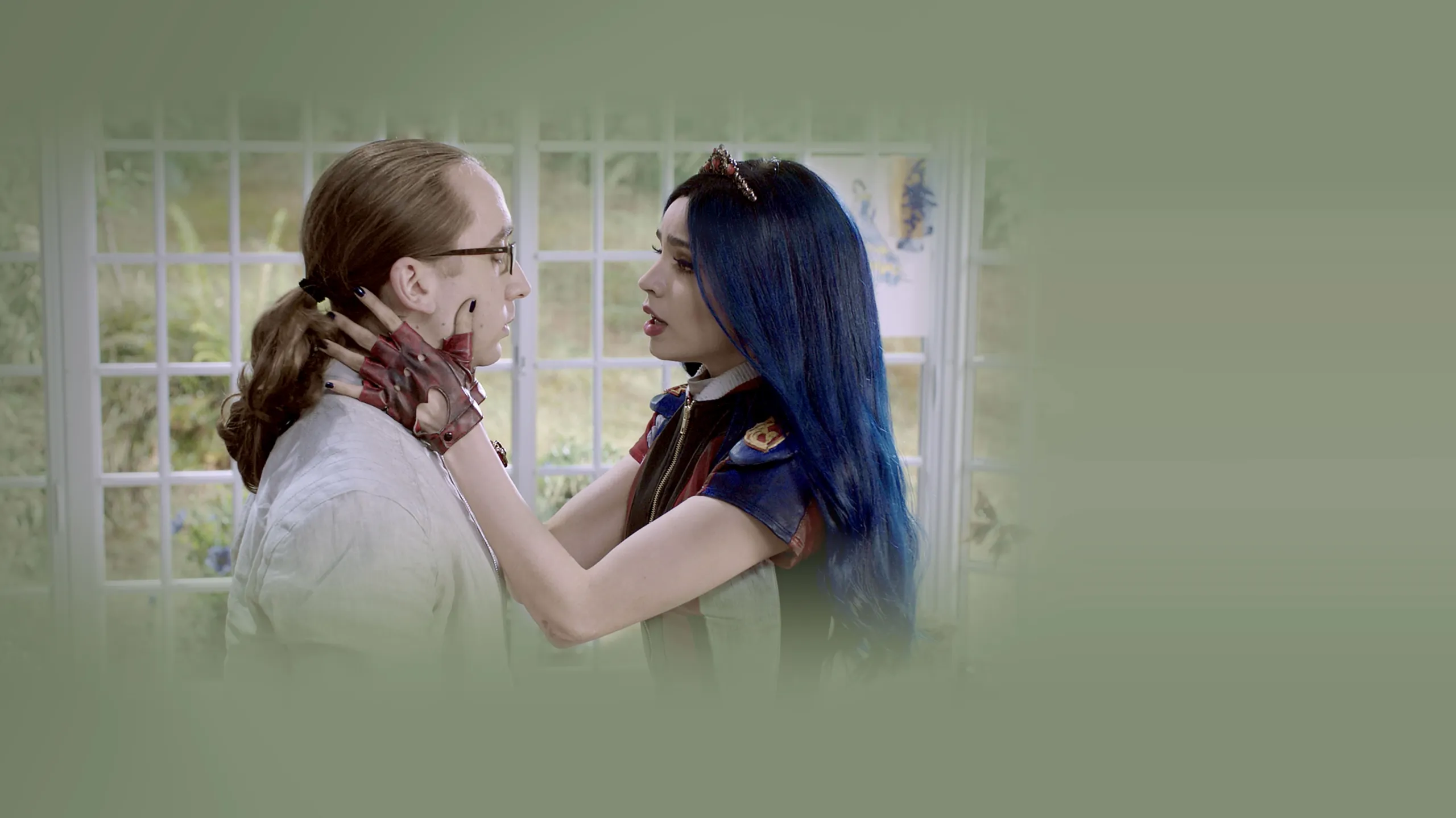 ‪"One Kiss" | Descendants 3 Music Video‬