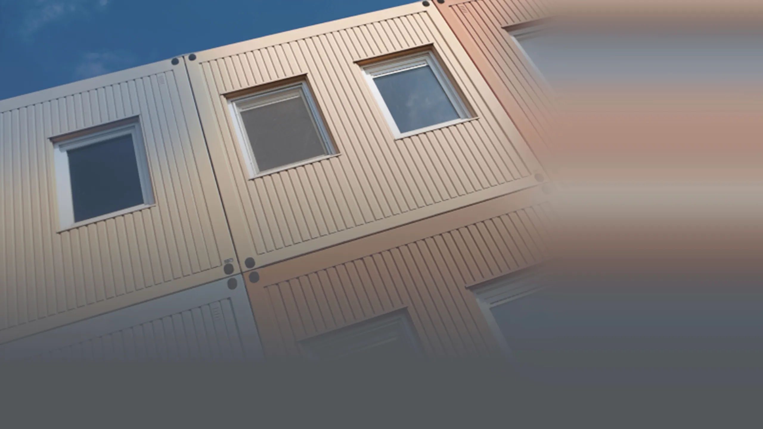 ‪Container Homes‬