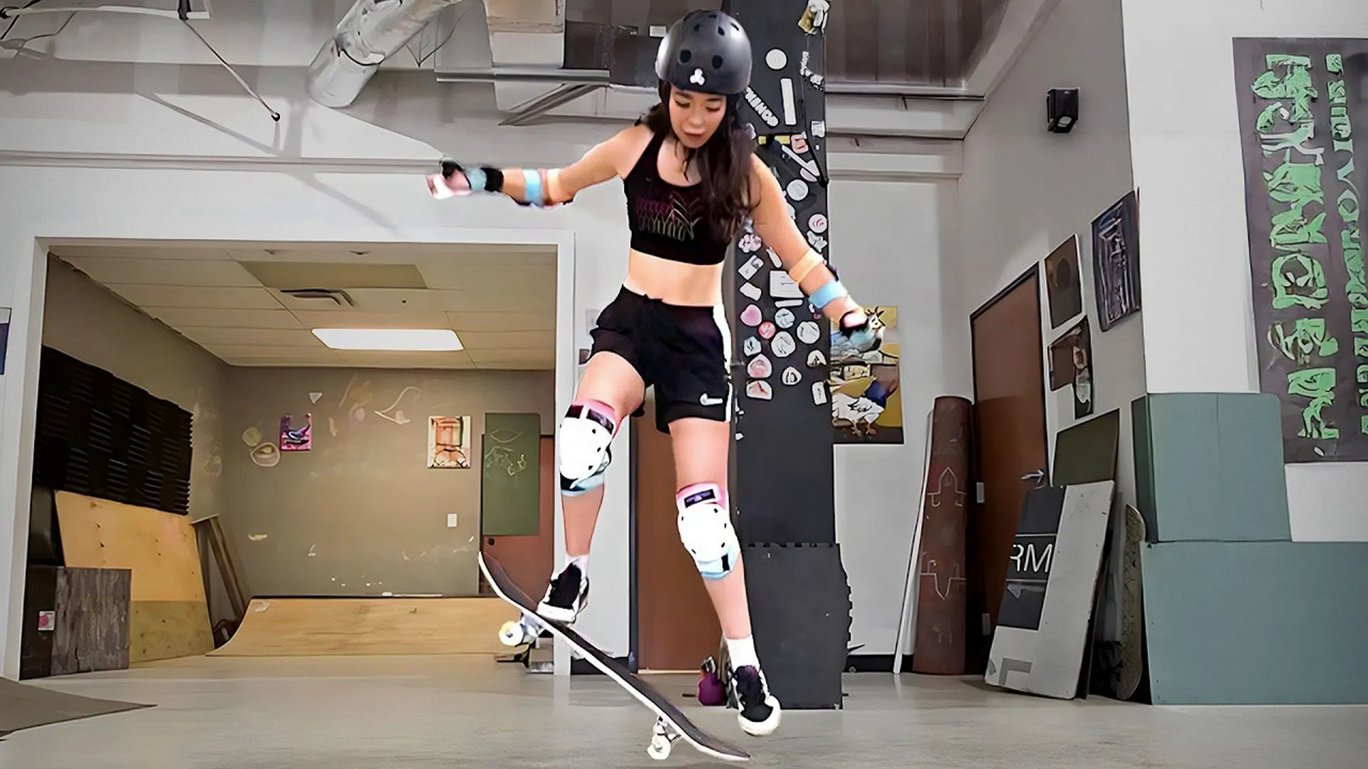 thumbnail - S1:E3 ExtraEmily Does a Skateboarding Trick!