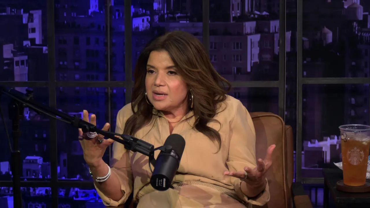 thumbnail - S29:E199 Ana Navarro calls recent deadly ICE shootings ' infuriating'