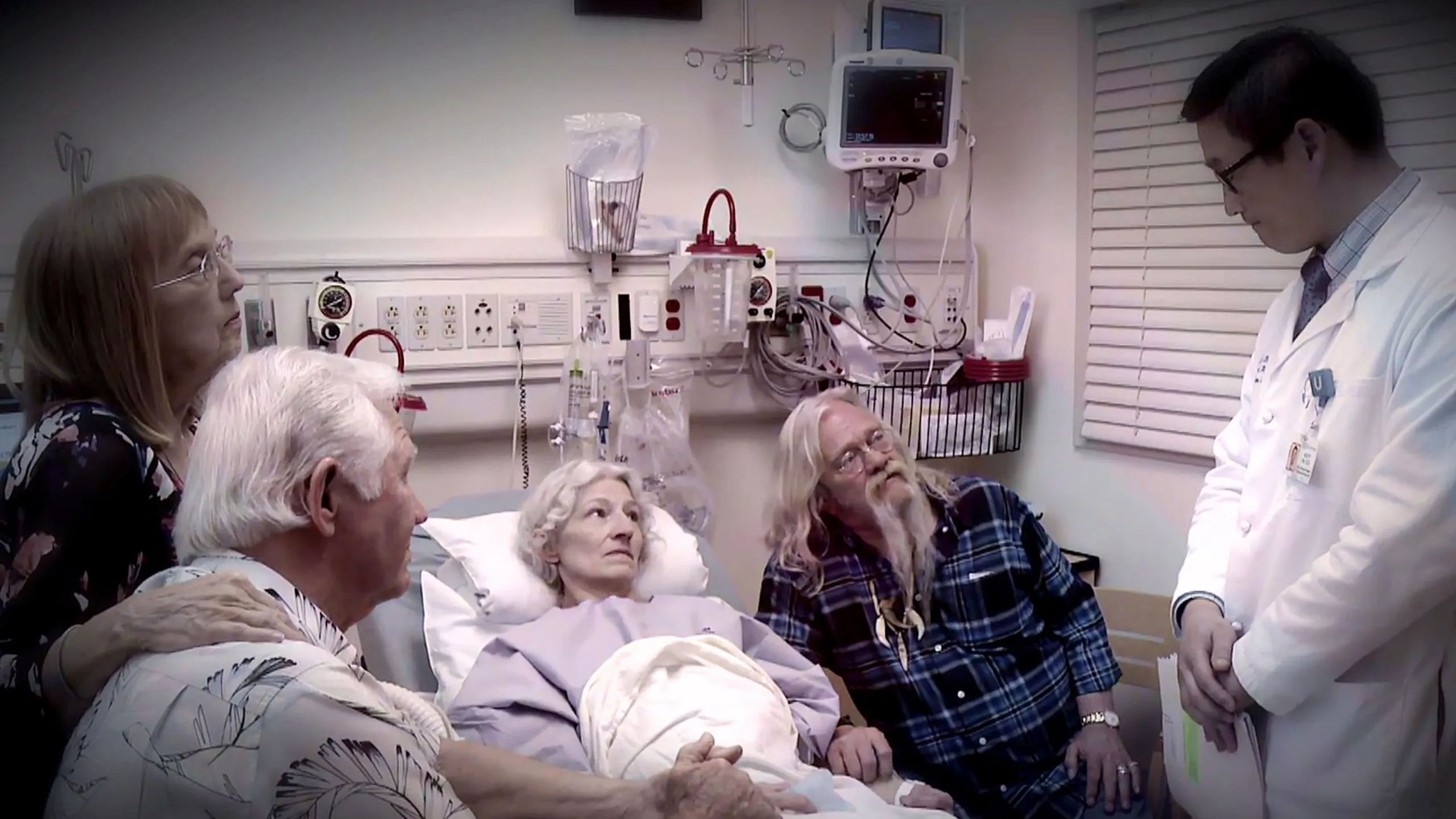 thumbnail - S7:E1 Faith and Family