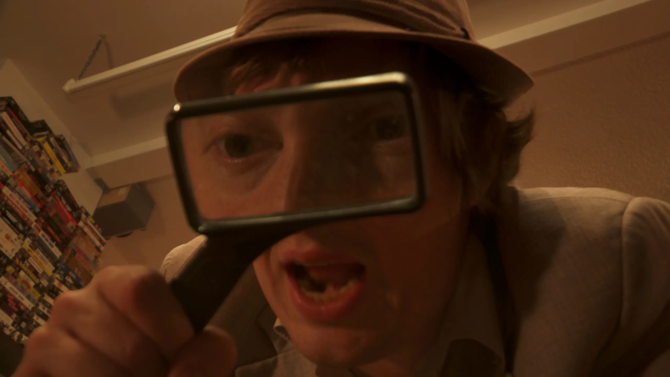 thumbnail - S2:E4 The B-Day