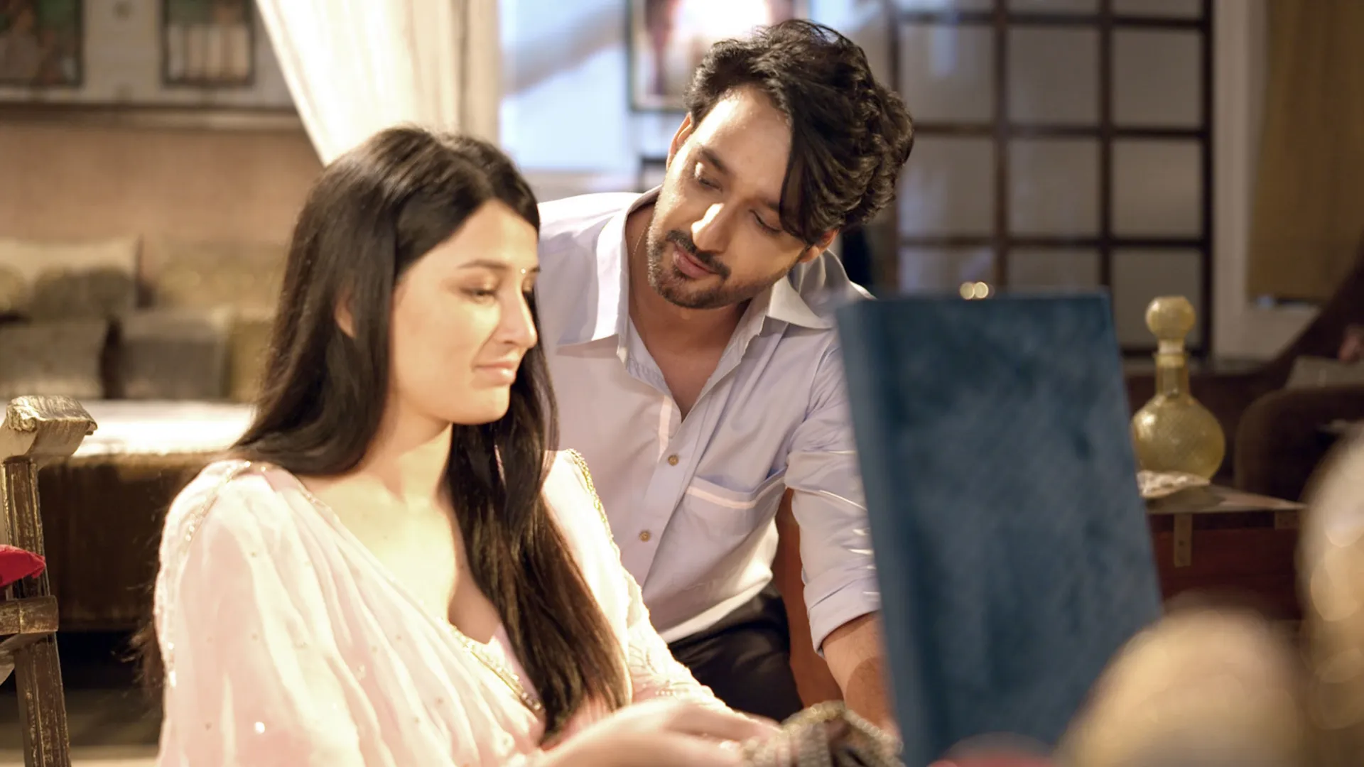thumbnail - S1:E8 Maan-Swabhimaan