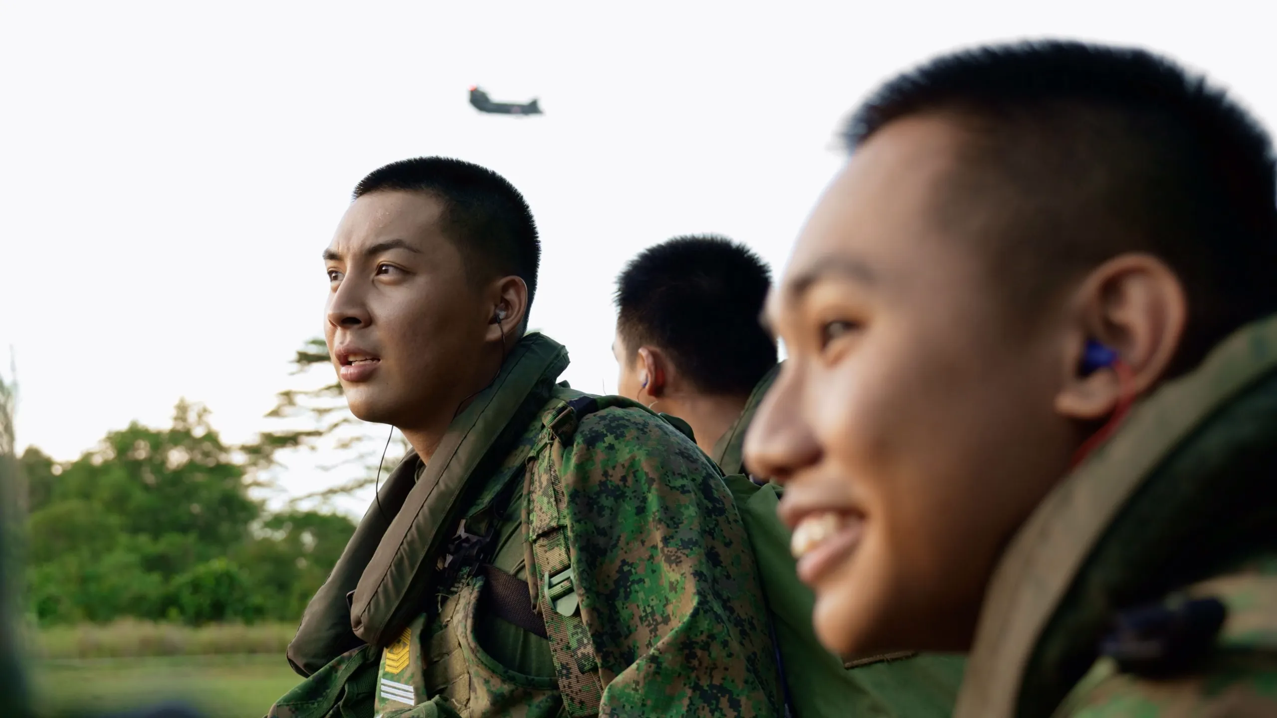 thumbnail - S4:E4 Across The Army
