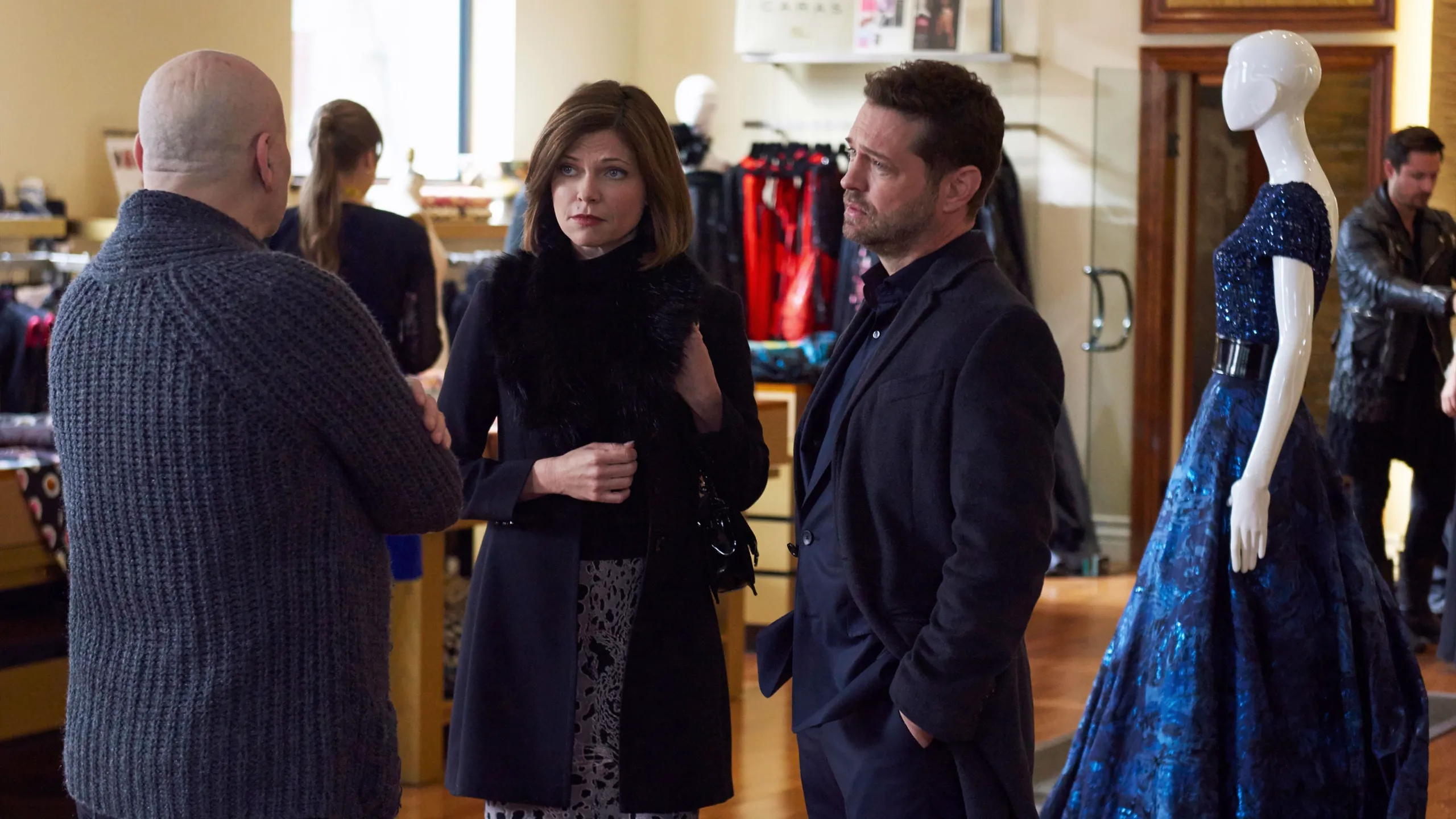thumbnail - S2:E4 Crimes of Fashion