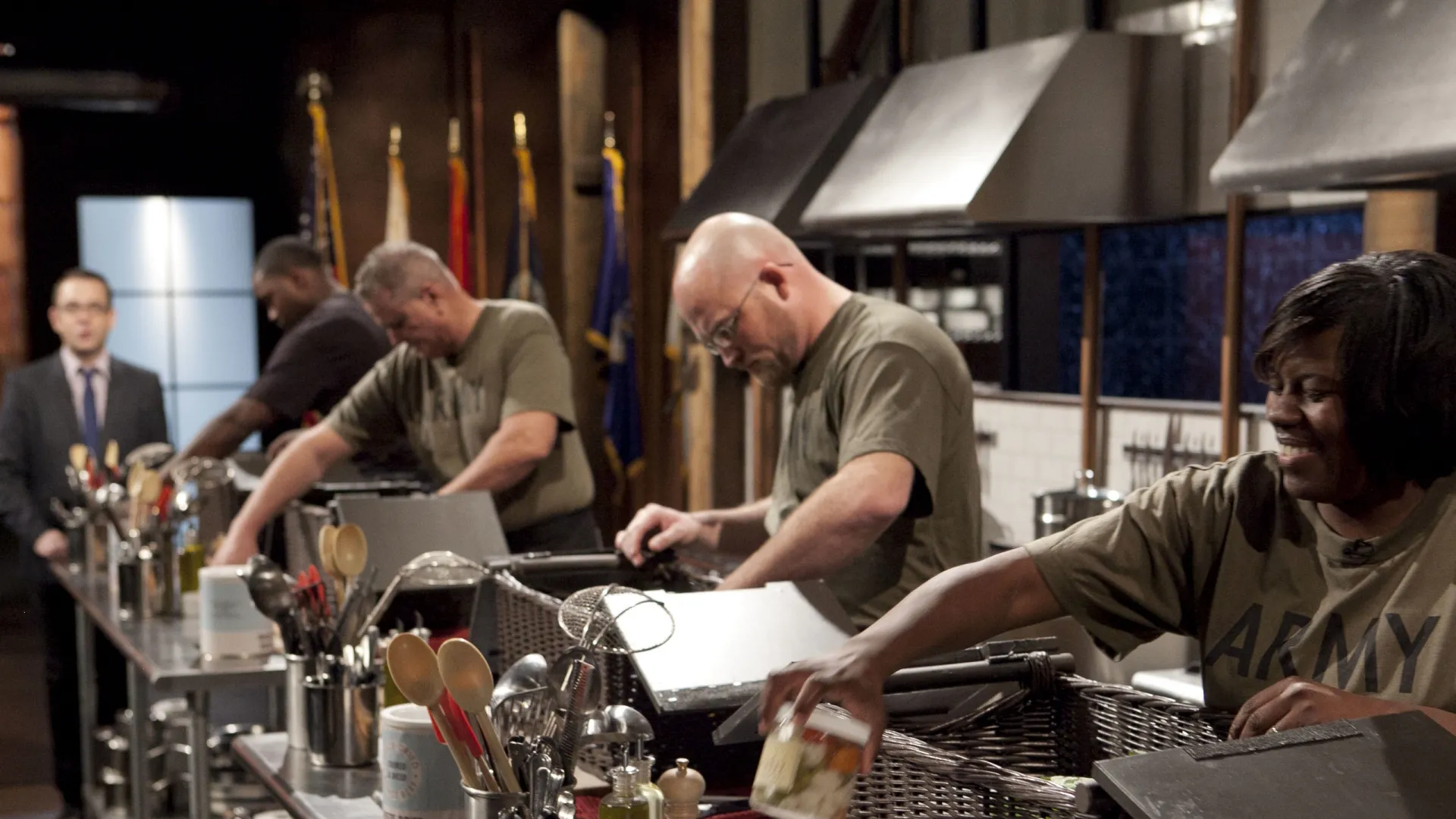 thumbnail - S15:E8 Military Salute