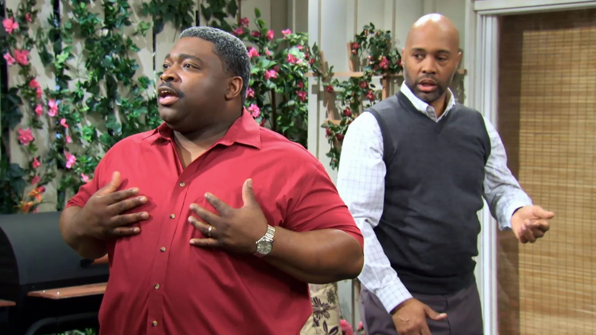 thumbnail - S4:E15 Love Thy Neighbour