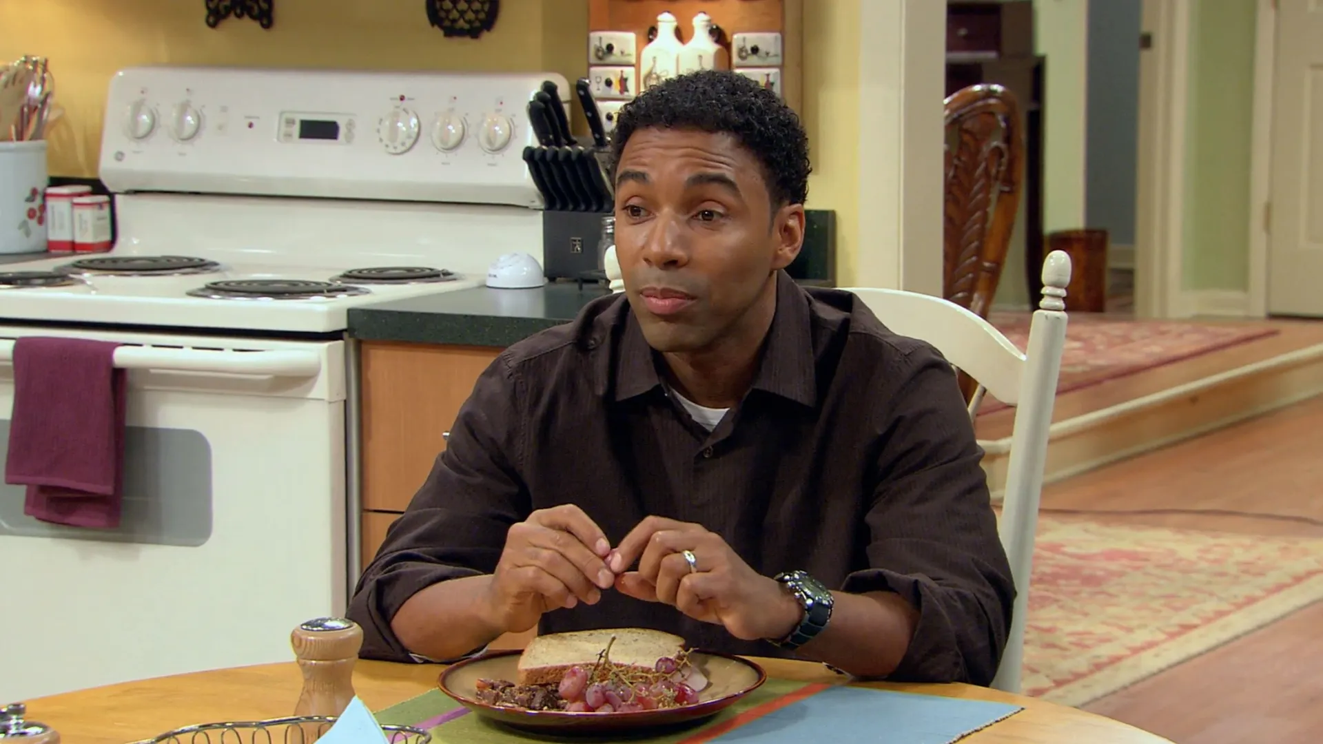 thumbnail - S3:E15 Seal of Approval