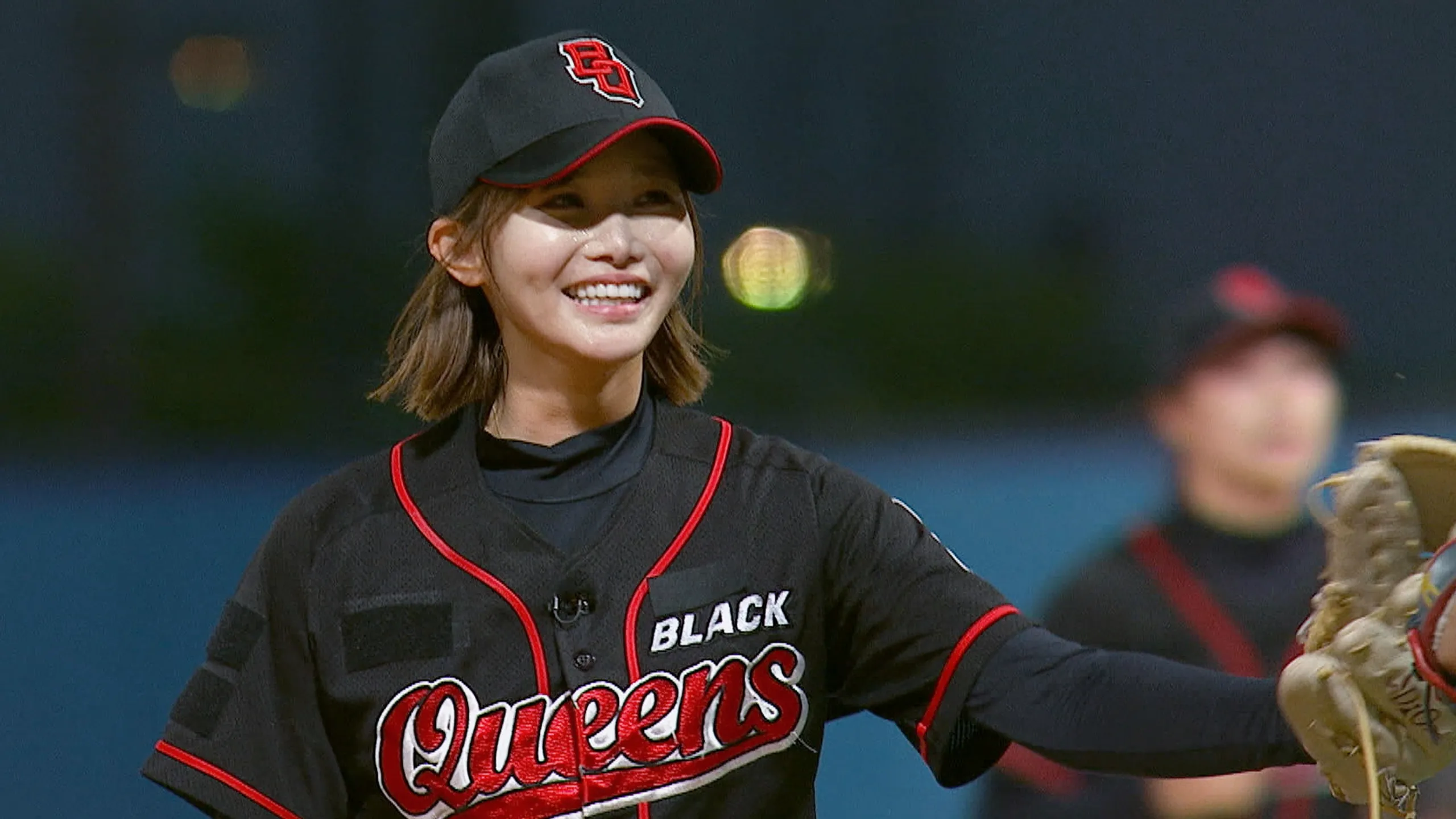thumbnail - S2:E8 피 말리는 2연전