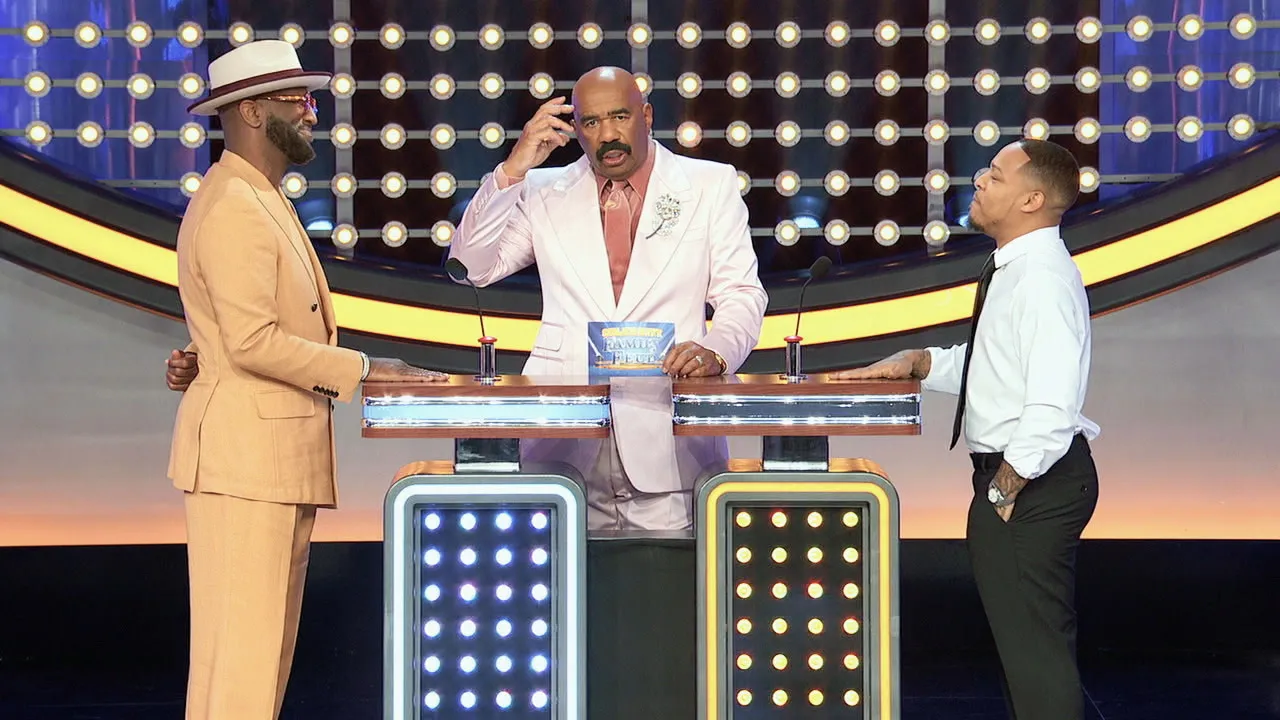 thumbnail - S12:E7 Bow Wow vs. Rickey Smiley and Steve Aoki vs. Joel Kim Booster