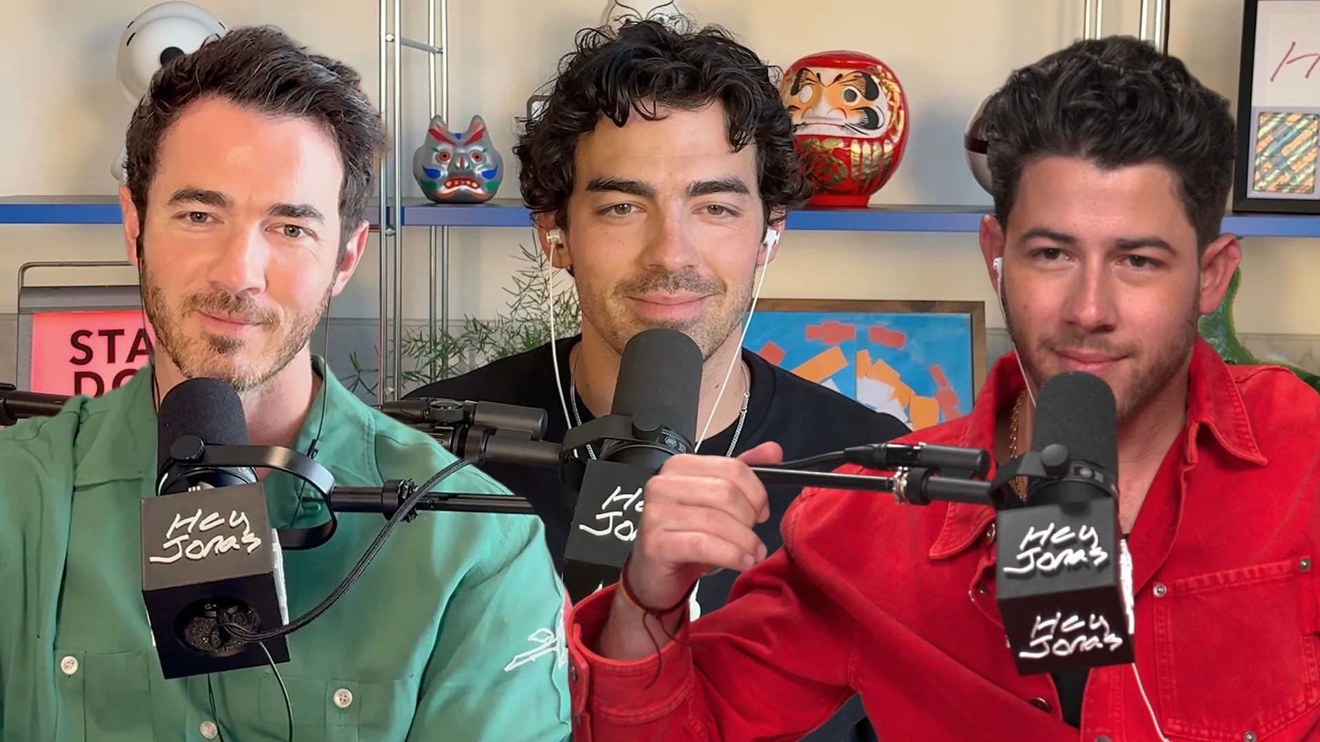 thumbnail - S1:E23 Voicemails with the Brothers