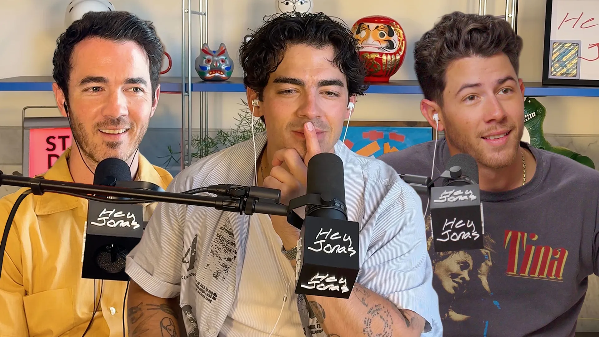 thumbnail - S1:E26 Pick Up the Phone!