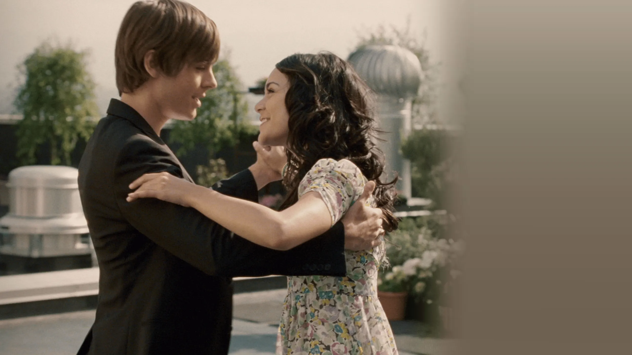 ‪"Can I Have This Dance" | High School Musical 3: Senior Year Music Video‬