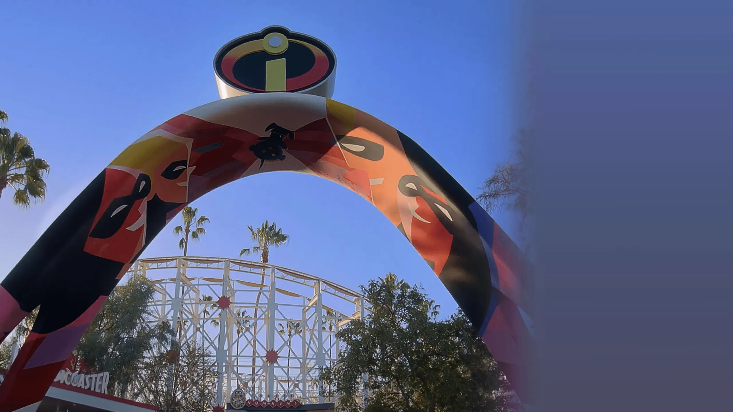 ‪Incredicoaster | Disneyland Resort‬
