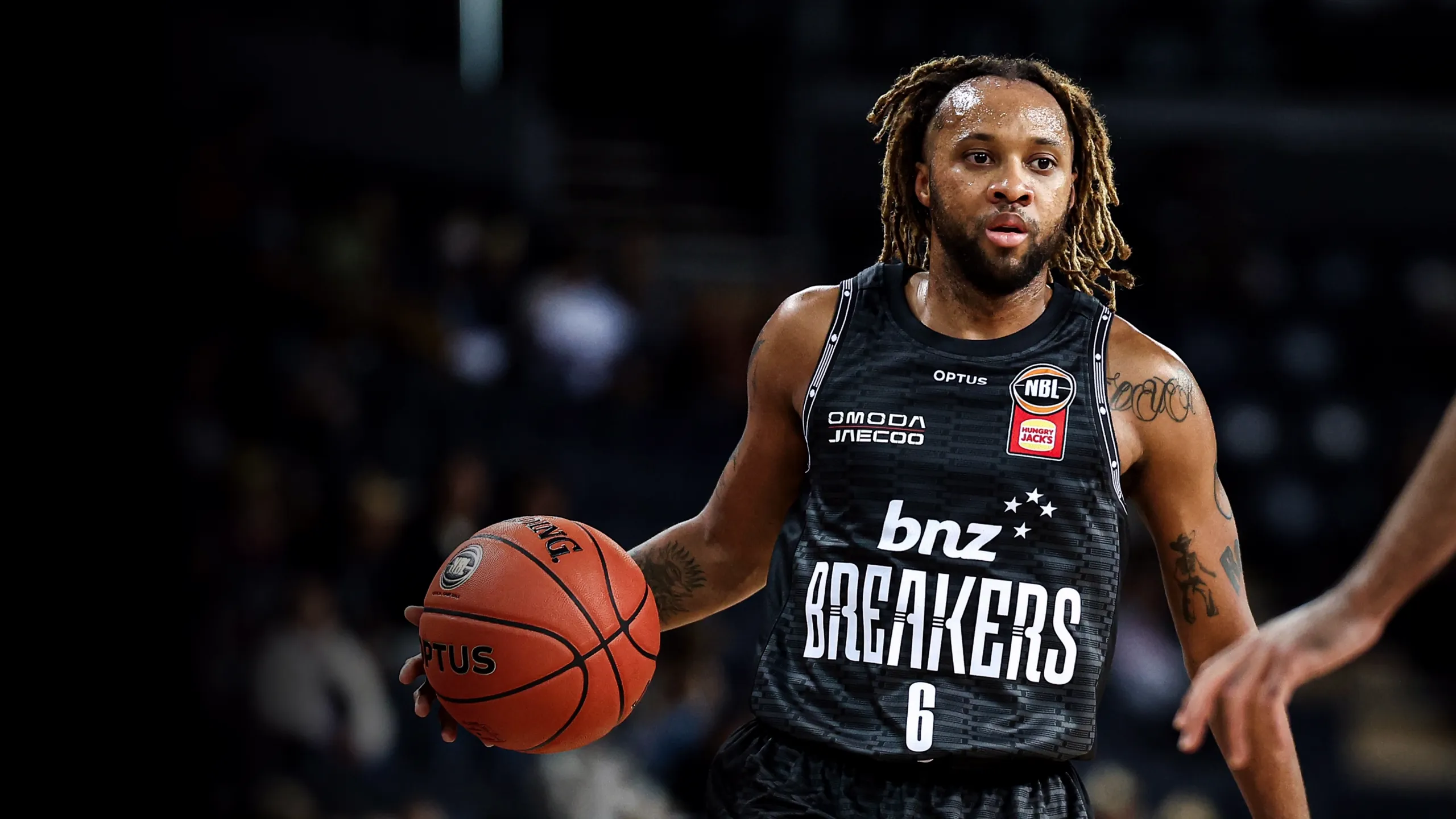 Brisbane Bullets vs. New Zealand Breakers (Round 1)