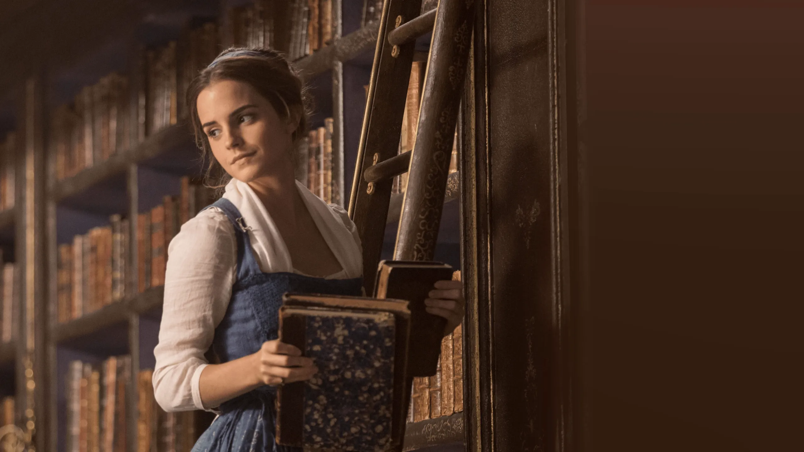 Beauty and the Beast المرافقة في الغناء