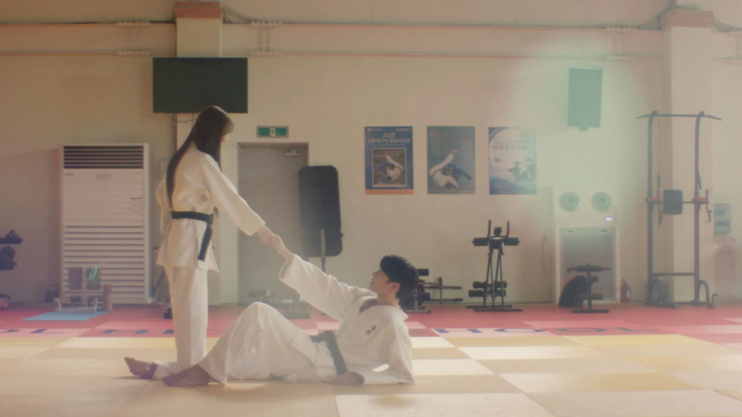 thumbnail - 시즌 1: 4회 제 4화