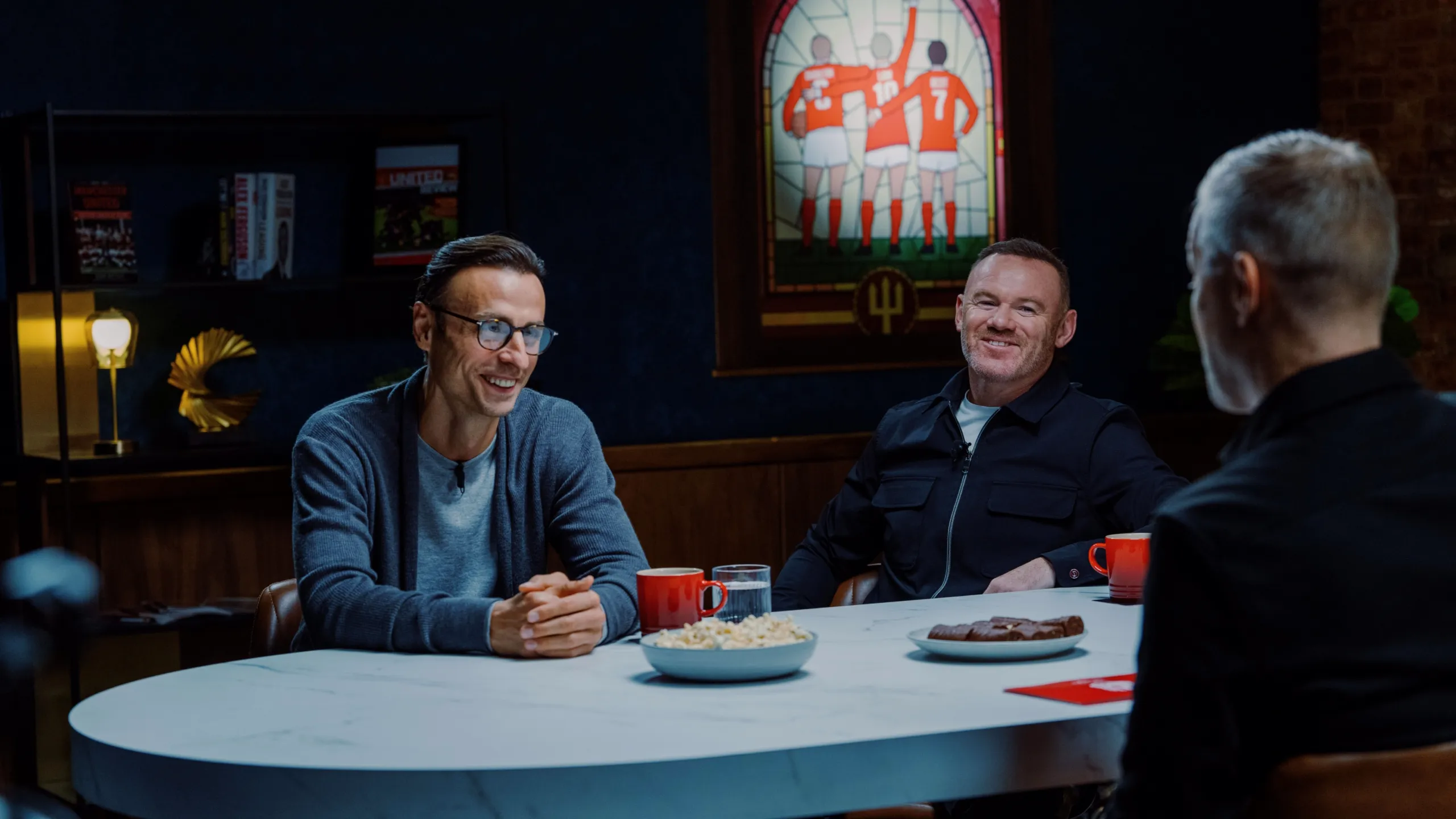 thumbnail - S1:E8 Dimitar Berbatov: Man United Transfer, Rooney, Ronaldo and Sir Alex!