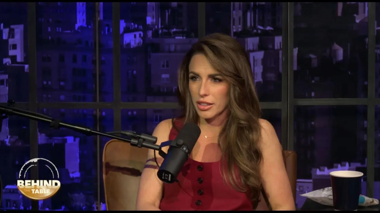 thumbnail - S30:E17 Alyssa Farah Griffin on why Trump's midterm message is backfiring
