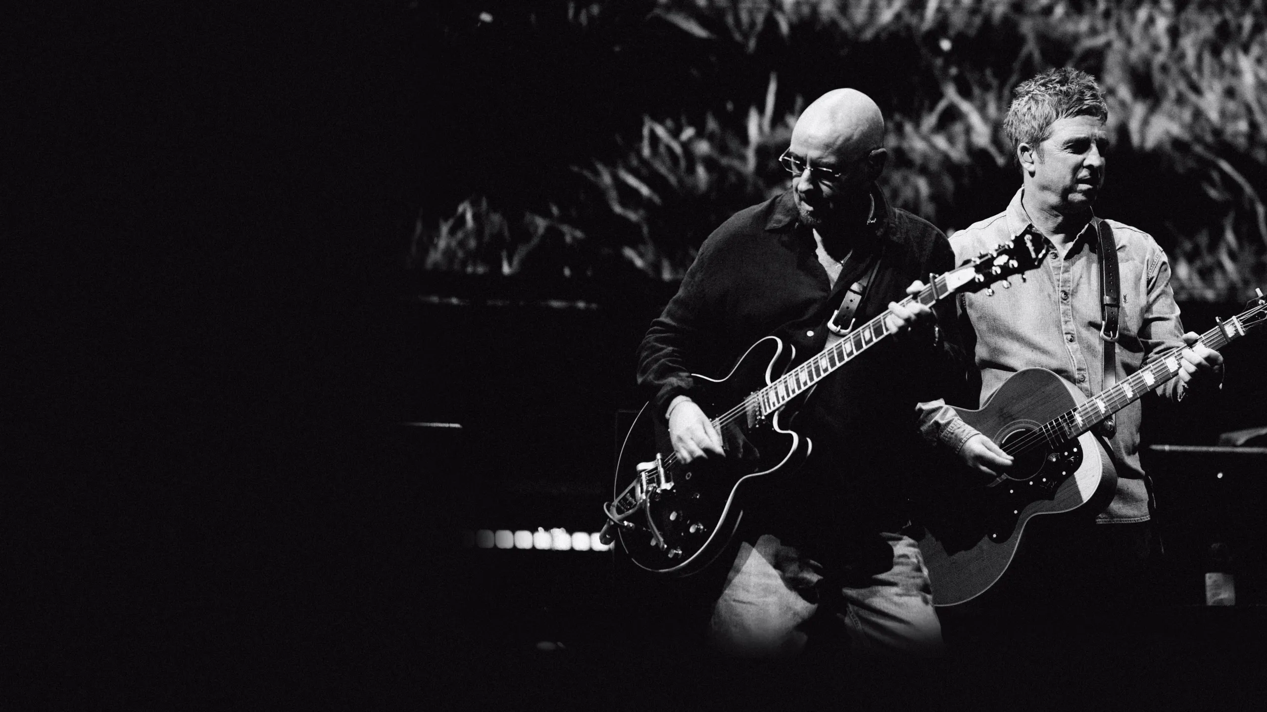 Exclusive Song | “Half the World Away” | Oasis
