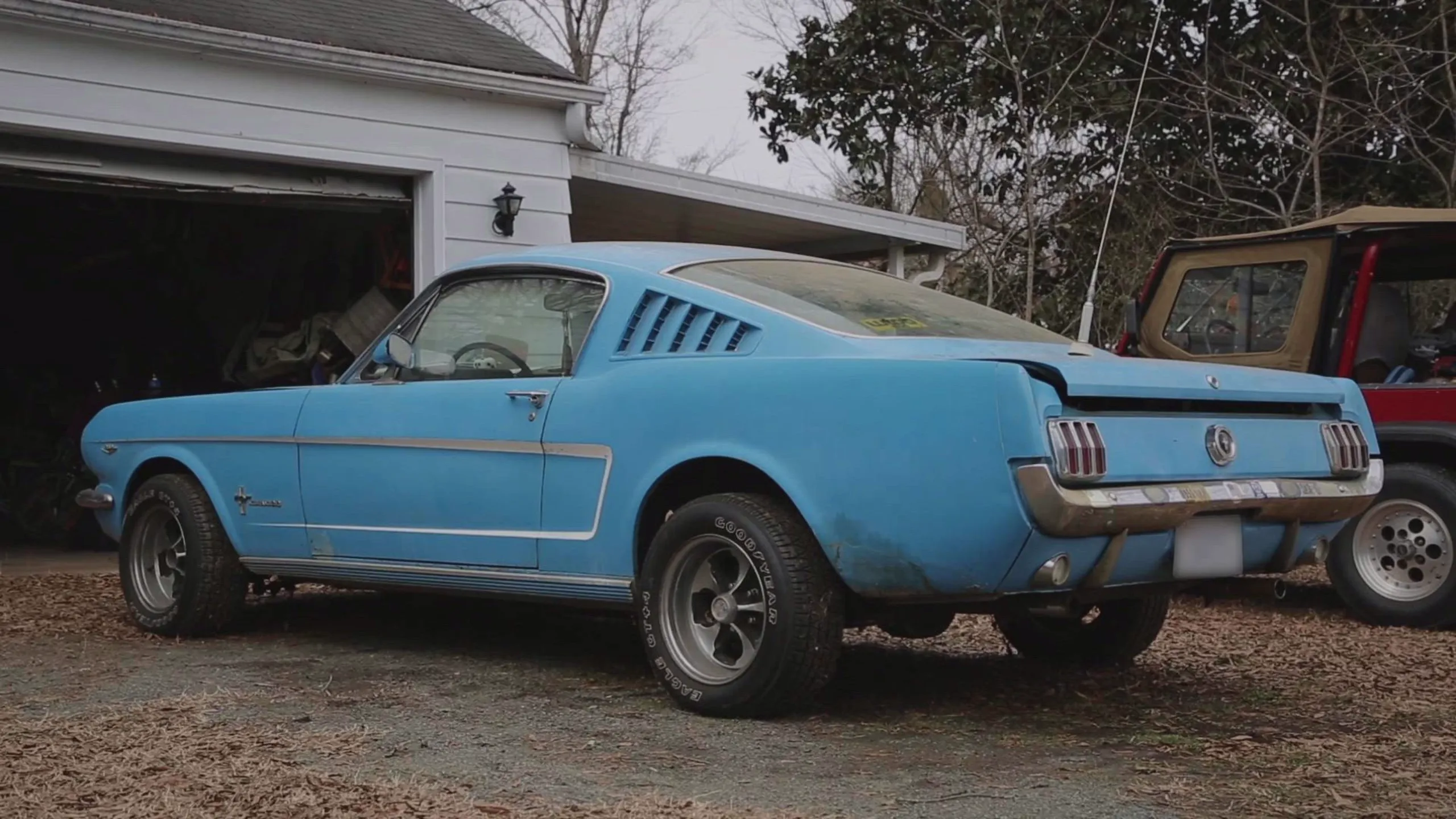 thumbnail - S27:E21 Grooves & Gasoline Dreams