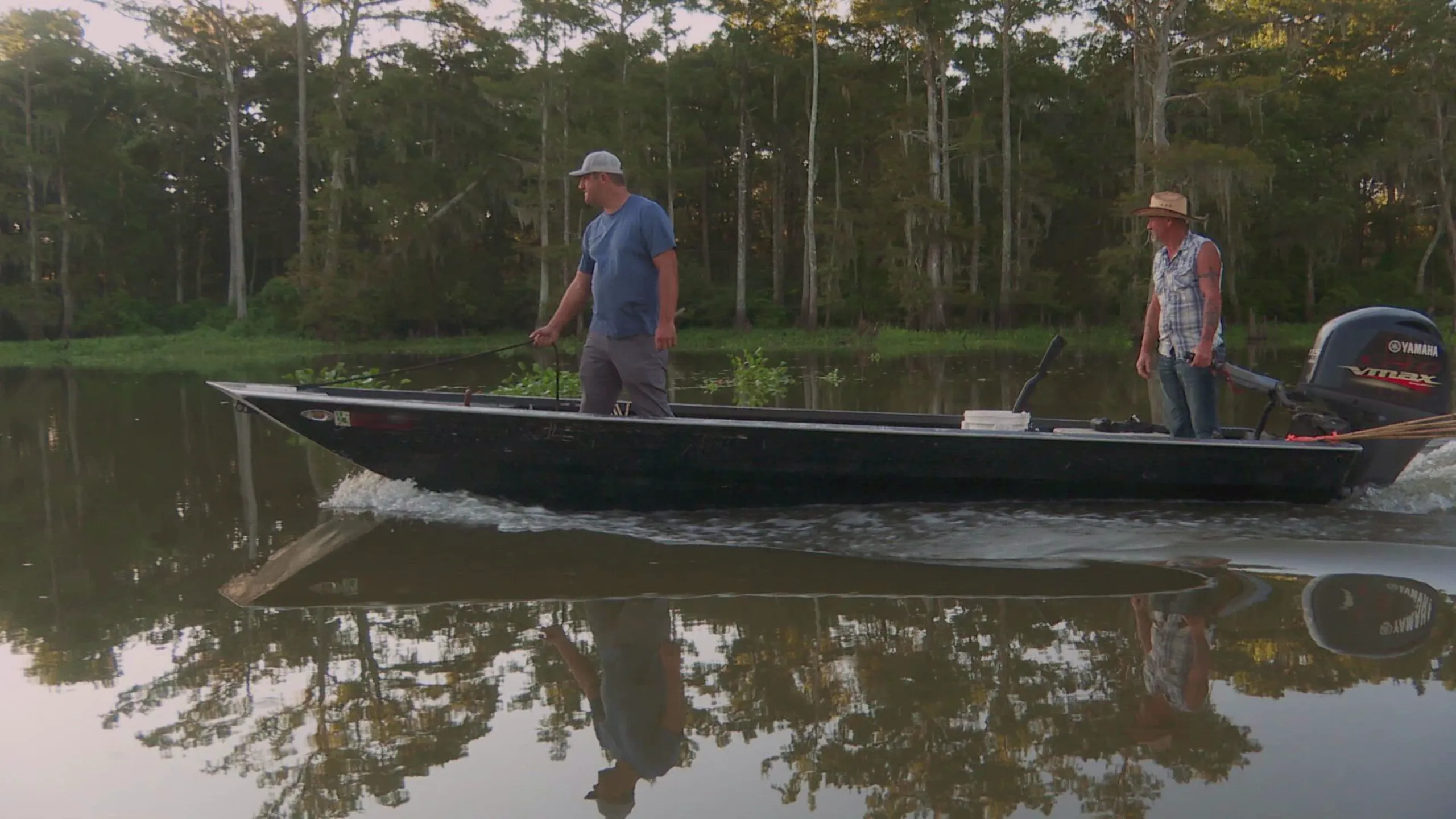 thumbnail - S17:E12 Rising Tides, Risky Moves