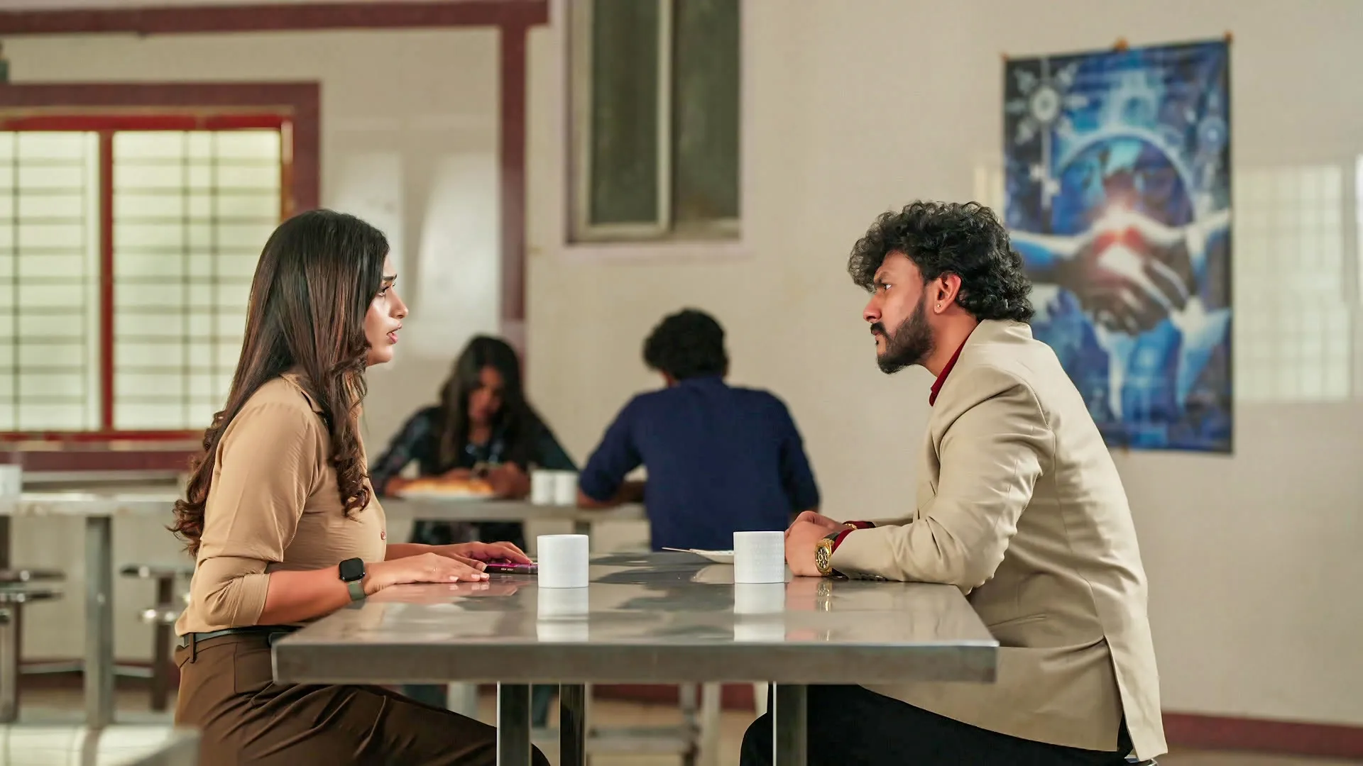 thumbnail - S1:E75 Madhu Supports Arjun
