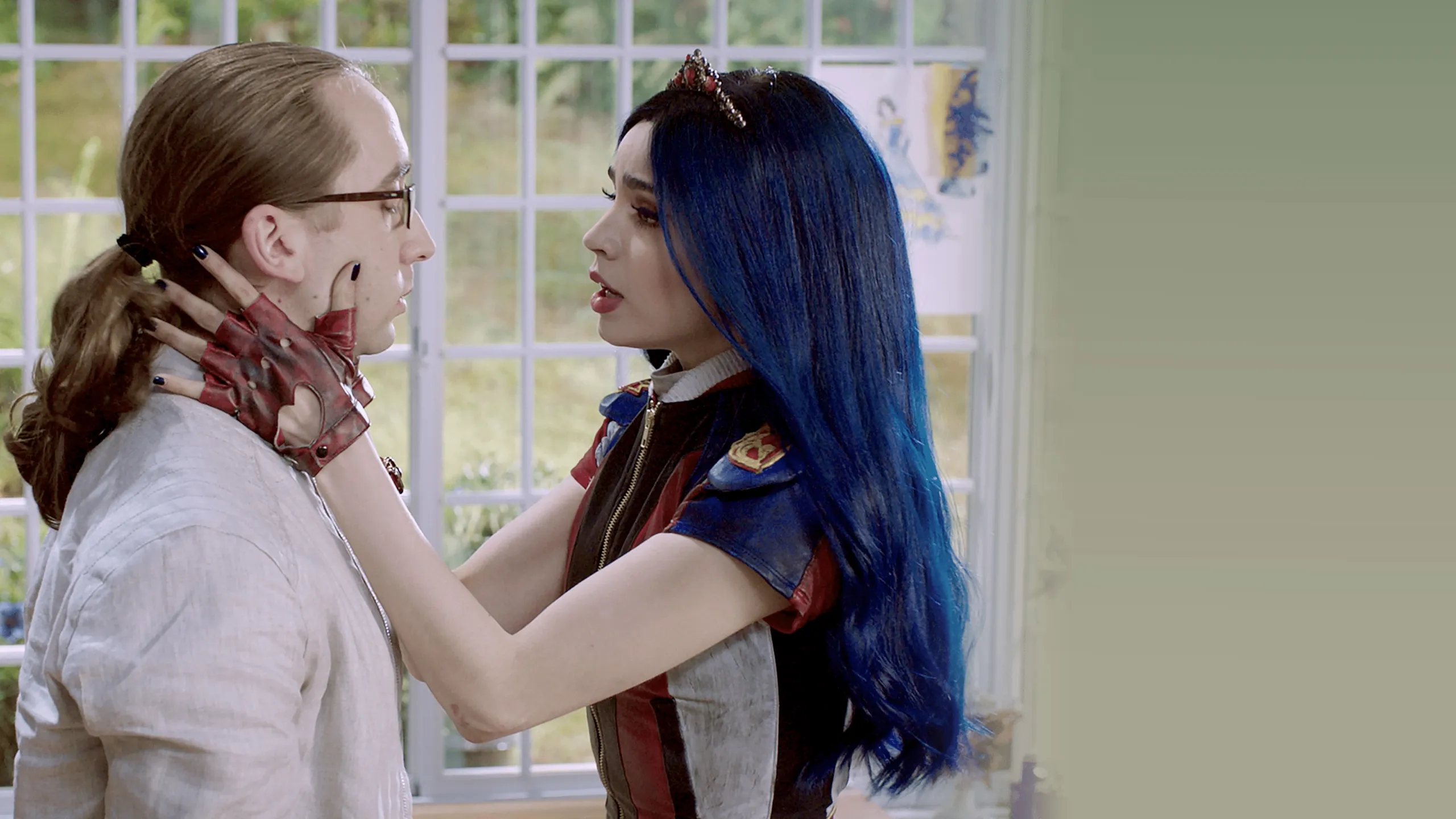 ‪"One Kiss" | Descendants 3 Music Video‬