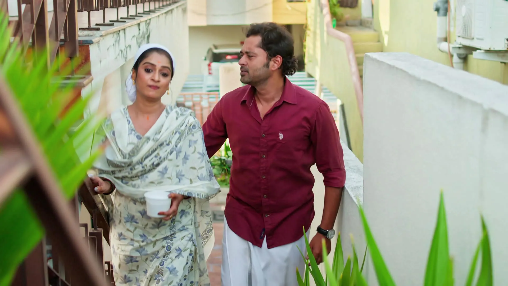 thumbnail - S1:E76 Aadhavan's Hope for Acceptance