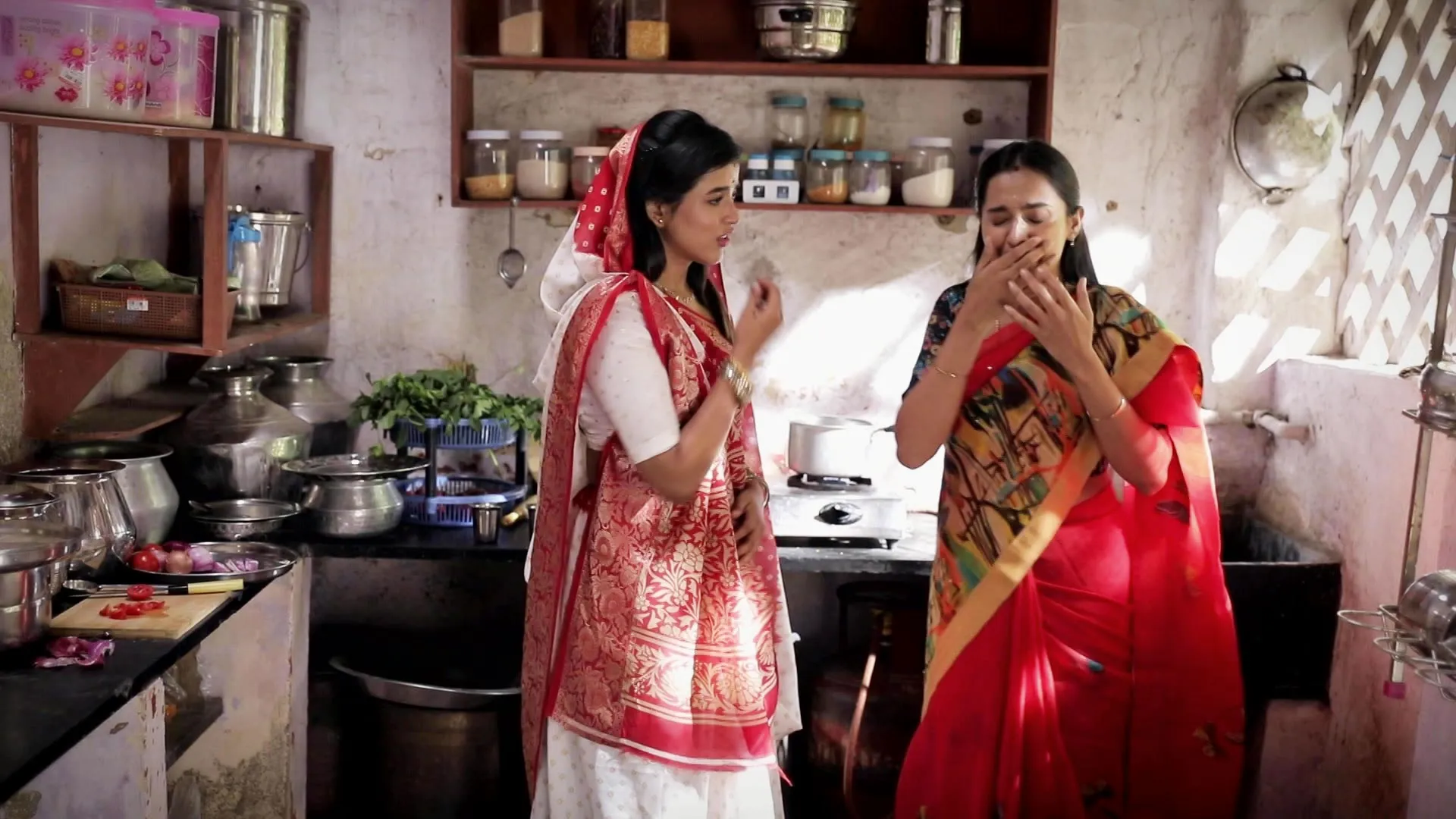 thumbnail - M1:E541 Chandayatha Hurts Karthika