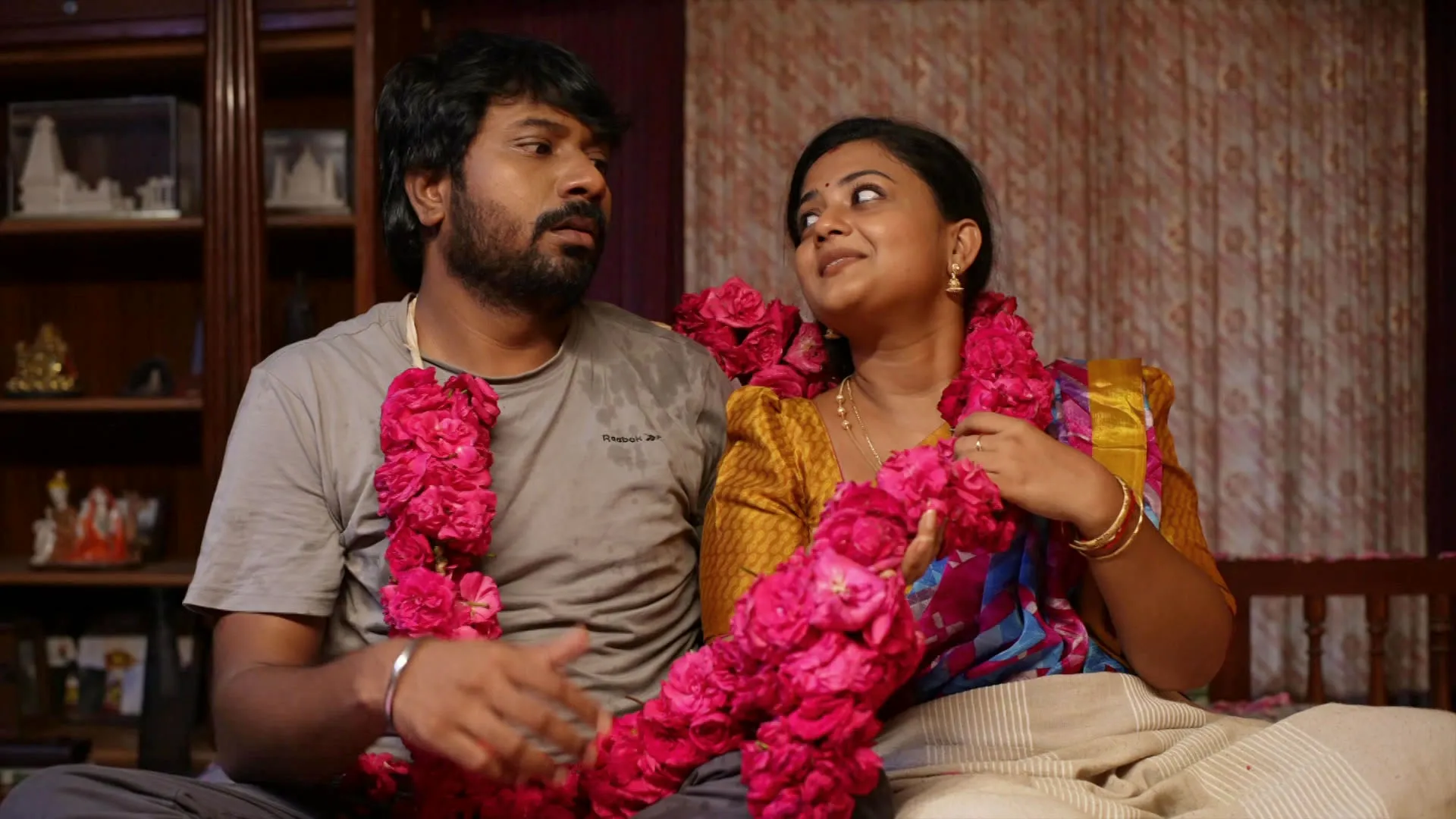 thumbnail - S3:E1130 Meena's Floral Vision