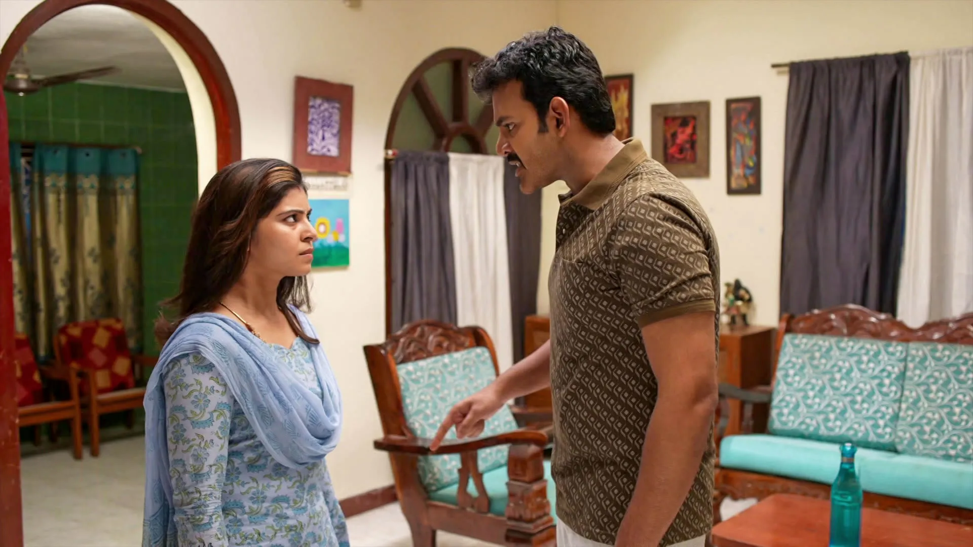 thumbnail - M3:E1134 Seetha Uses Karate on Doubting Arun