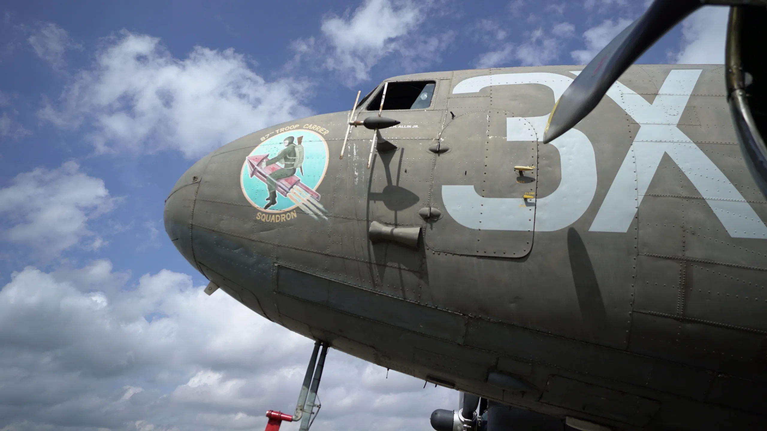thumbnail - S1:E4 DC-3
