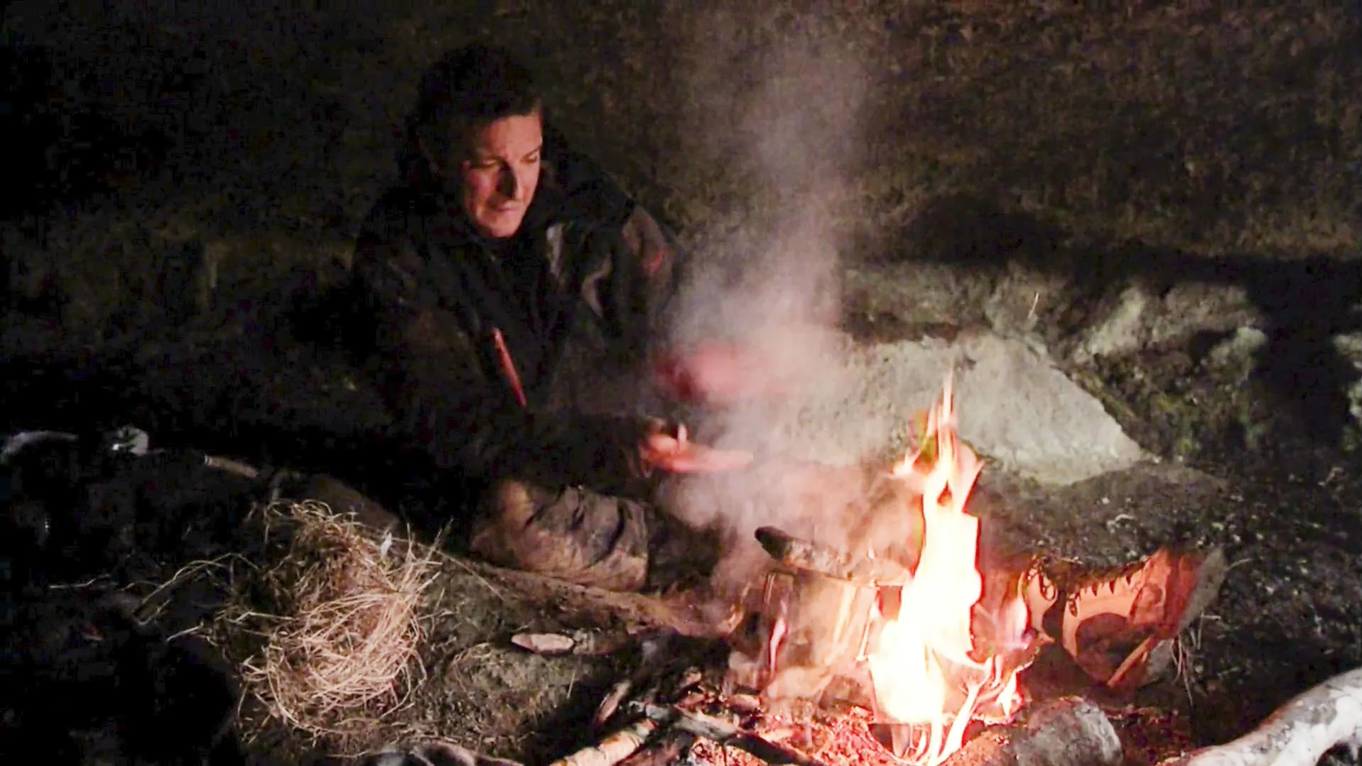 thumbnail - S7:E3 Iceland Fire and Ice
