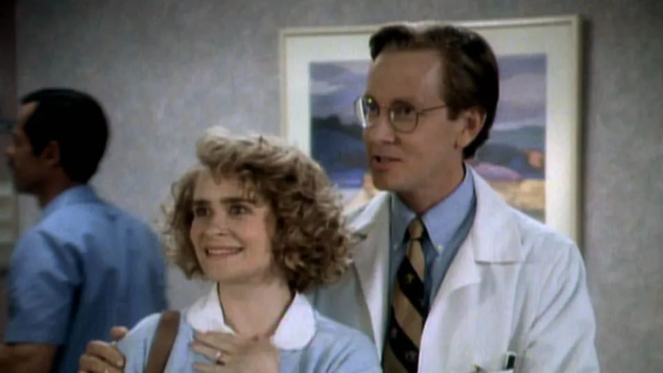 thumbnail - S4:E16 The Adventures of Sherlock Howser